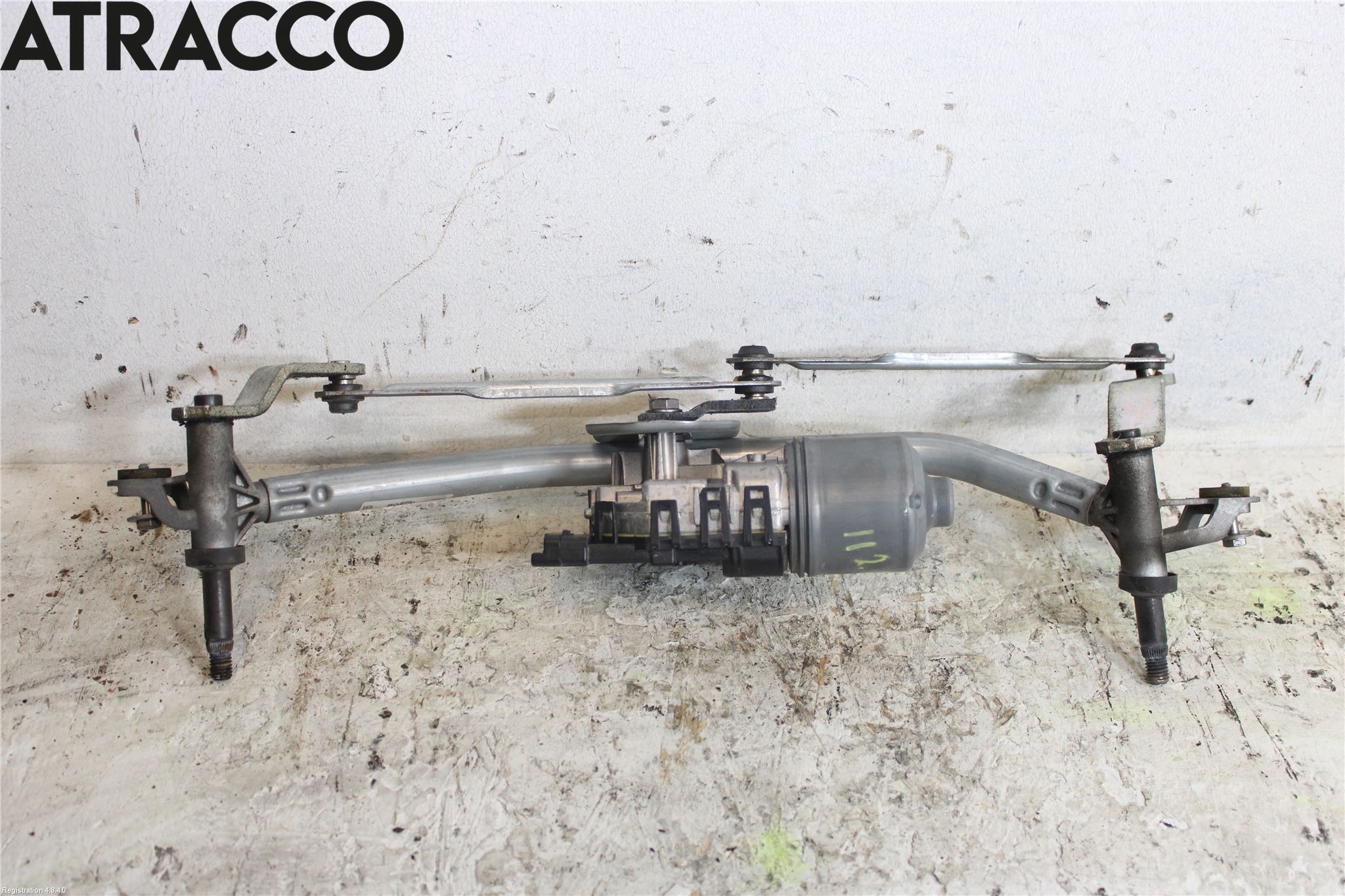 Peugeot 208 12-15 Viskermotor Frontrute