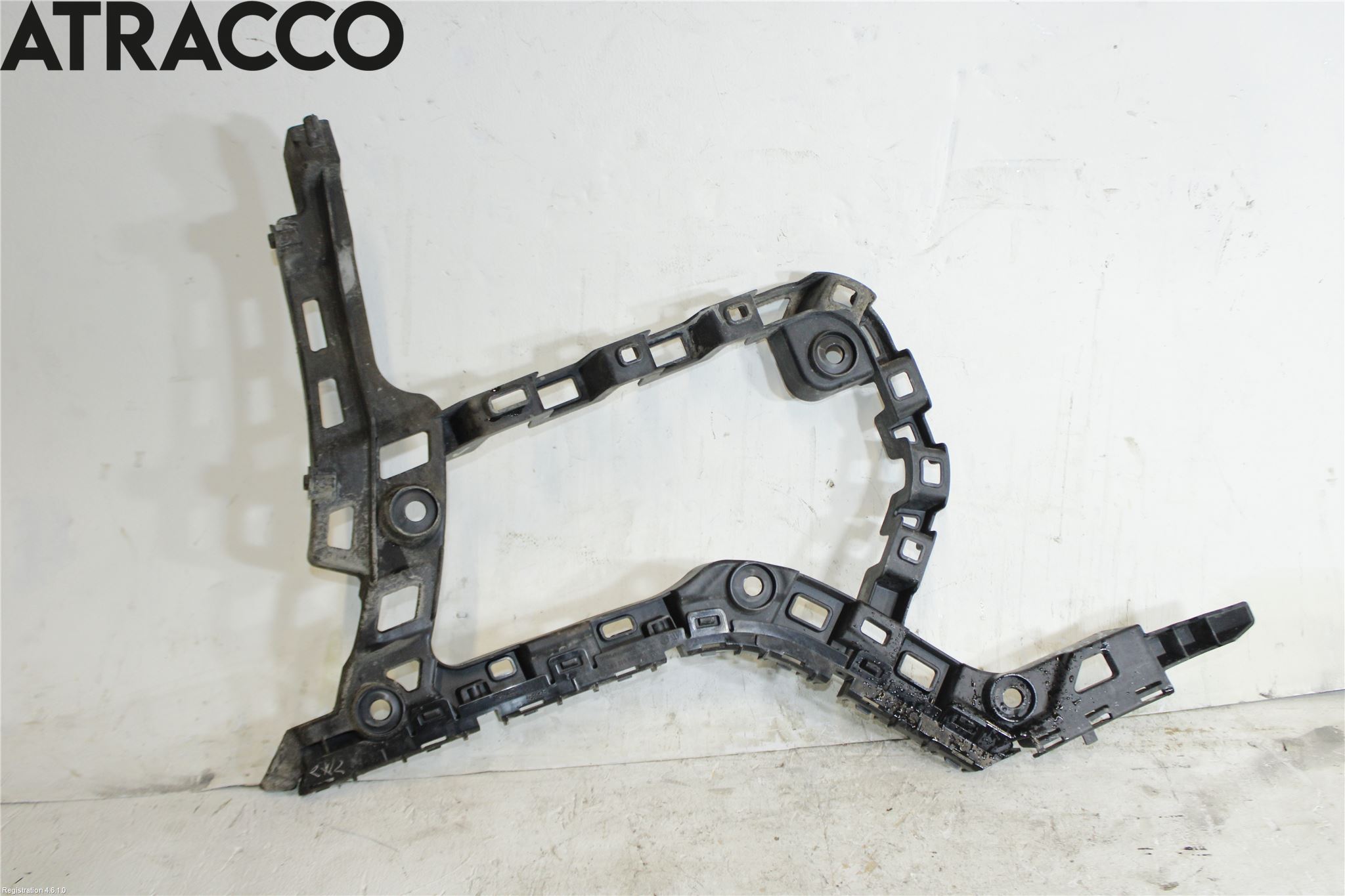 Volkswagen VW GOLF / E-GOLF VII 13-20 Støtfanger Bak Feste