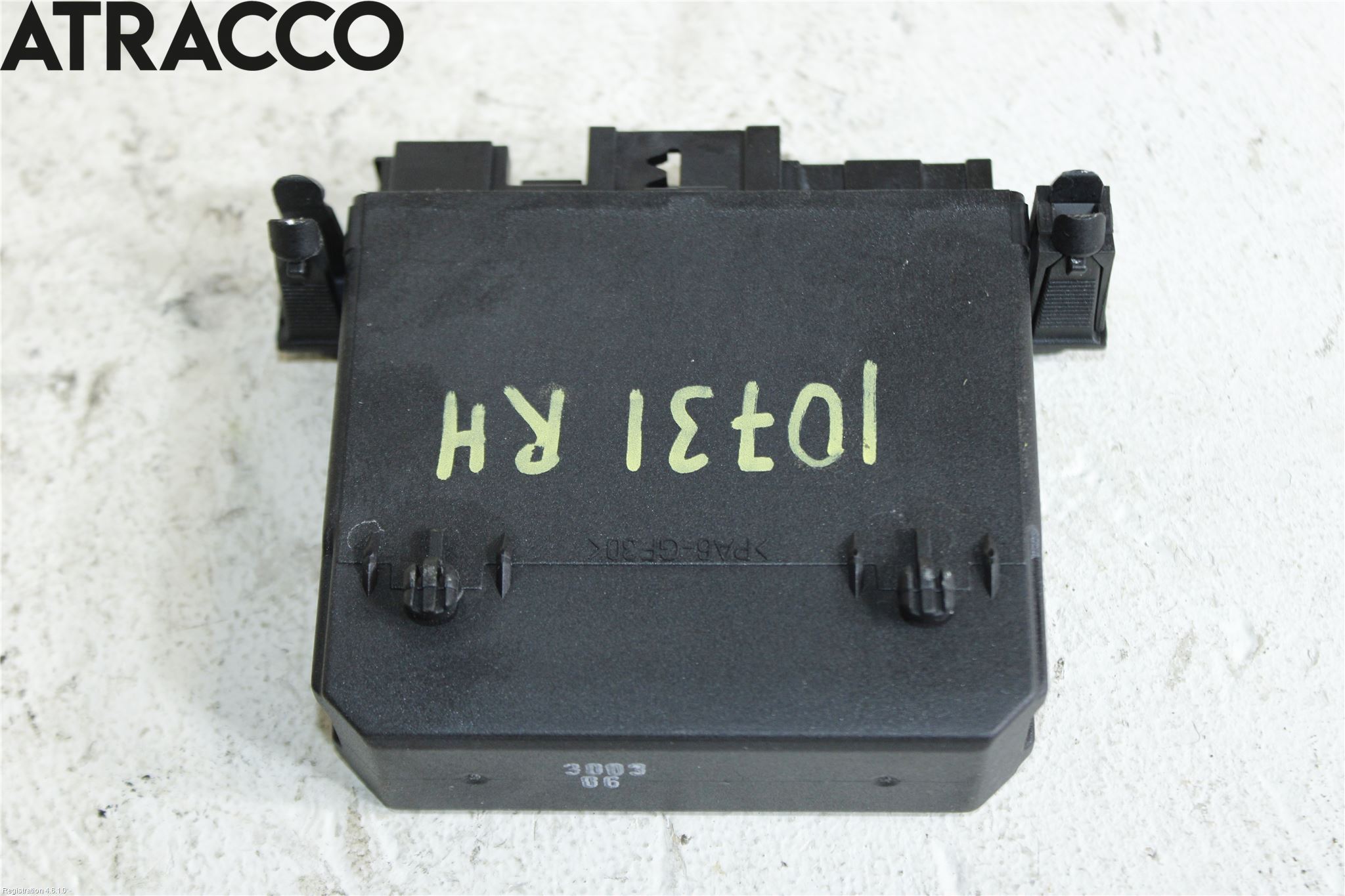 Mercedes-Benz MB C (203) 00-07 Styreenhet Dør