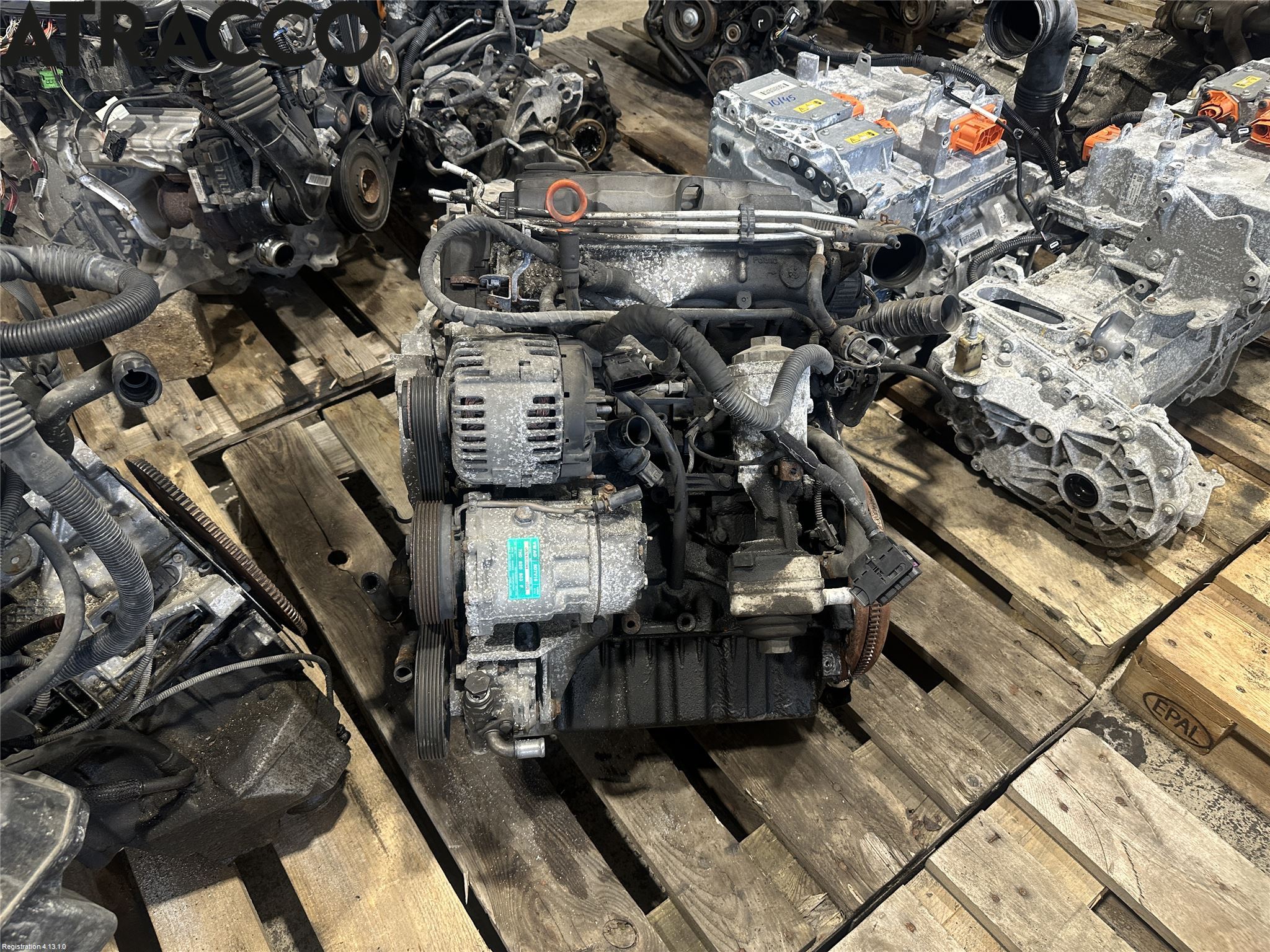 Volkswagen VW CADDY      04-10 Motor Diesel