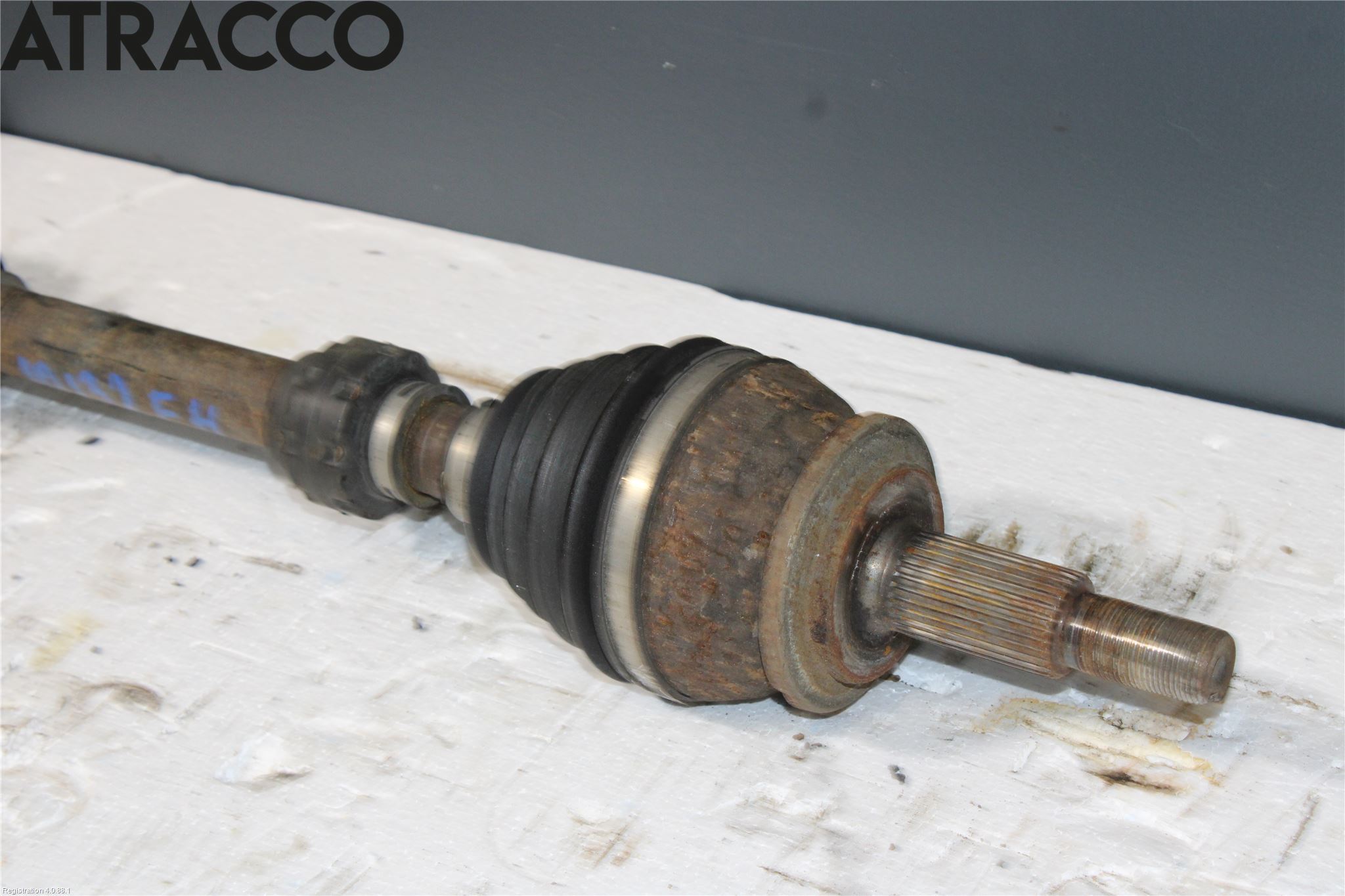 Toyota RAV 4 06-12 Drivaksel Foran Kompl Høyre