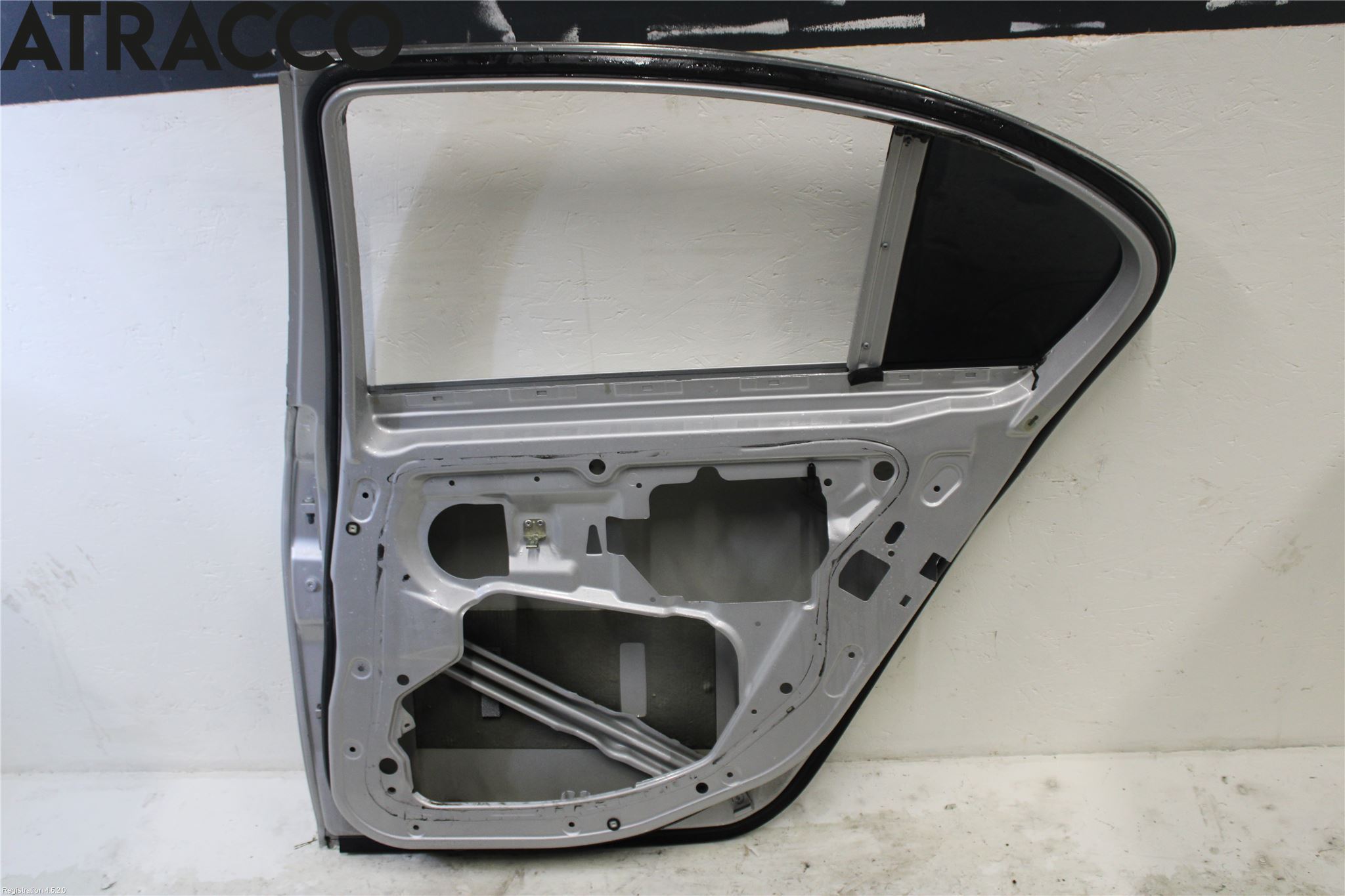 BMW 5 E60/61 Sed/Tou 02-10 Dør 4D Bak Høyre