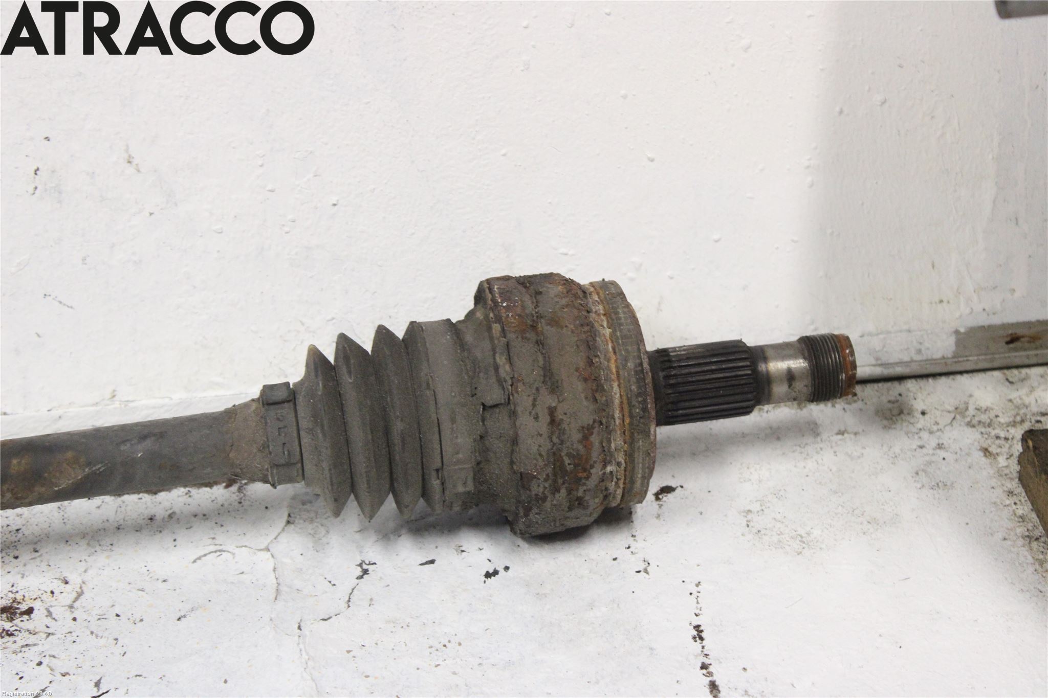 Mercedes-Benz MB E-KLASS (W211) 02-09 Drivaksel Bak Kompl Venstre