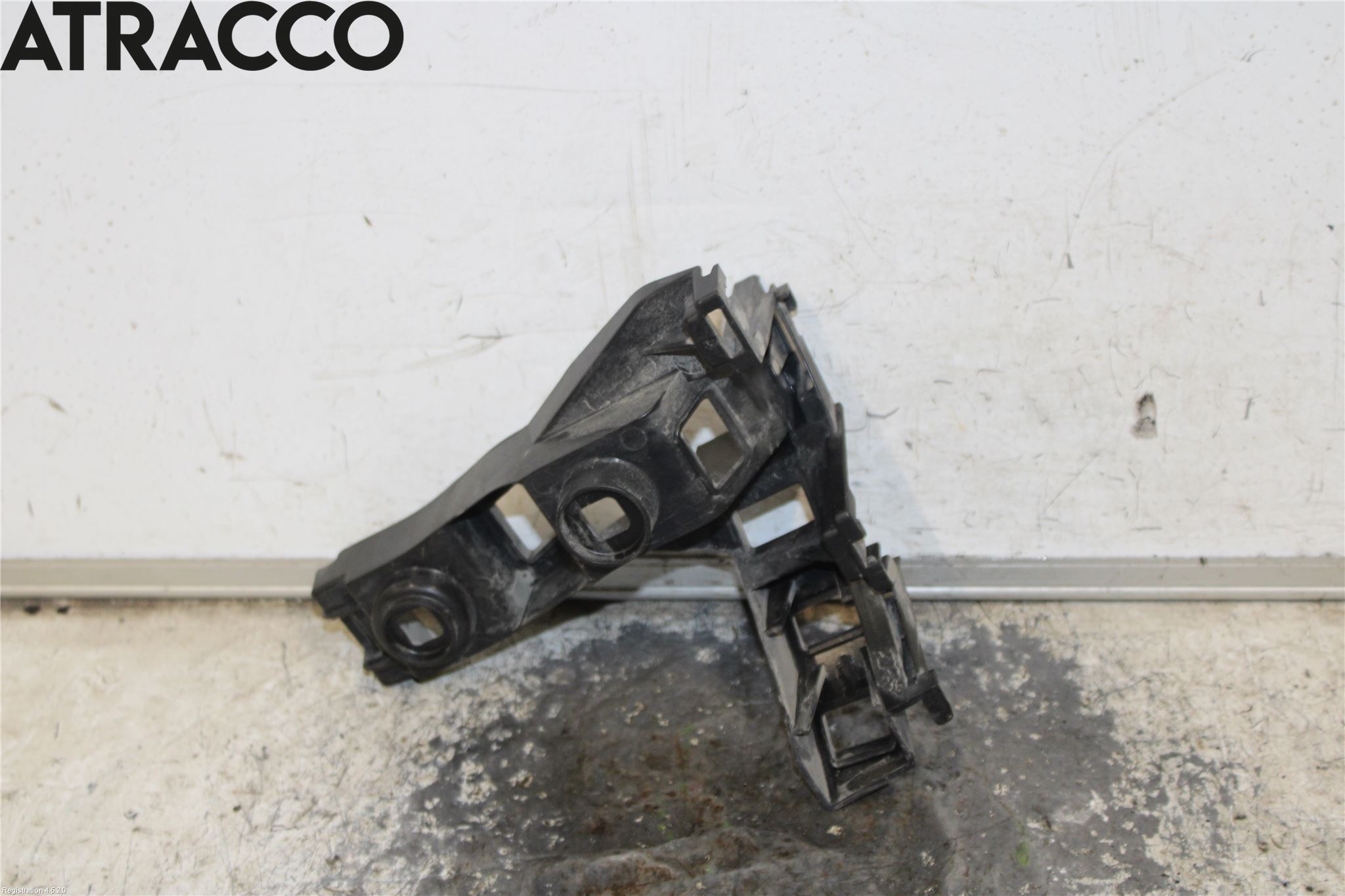 Volkswagen VW GOLF / E-GOLF VII 13-20 Støtfangerfeste Bak Venstre