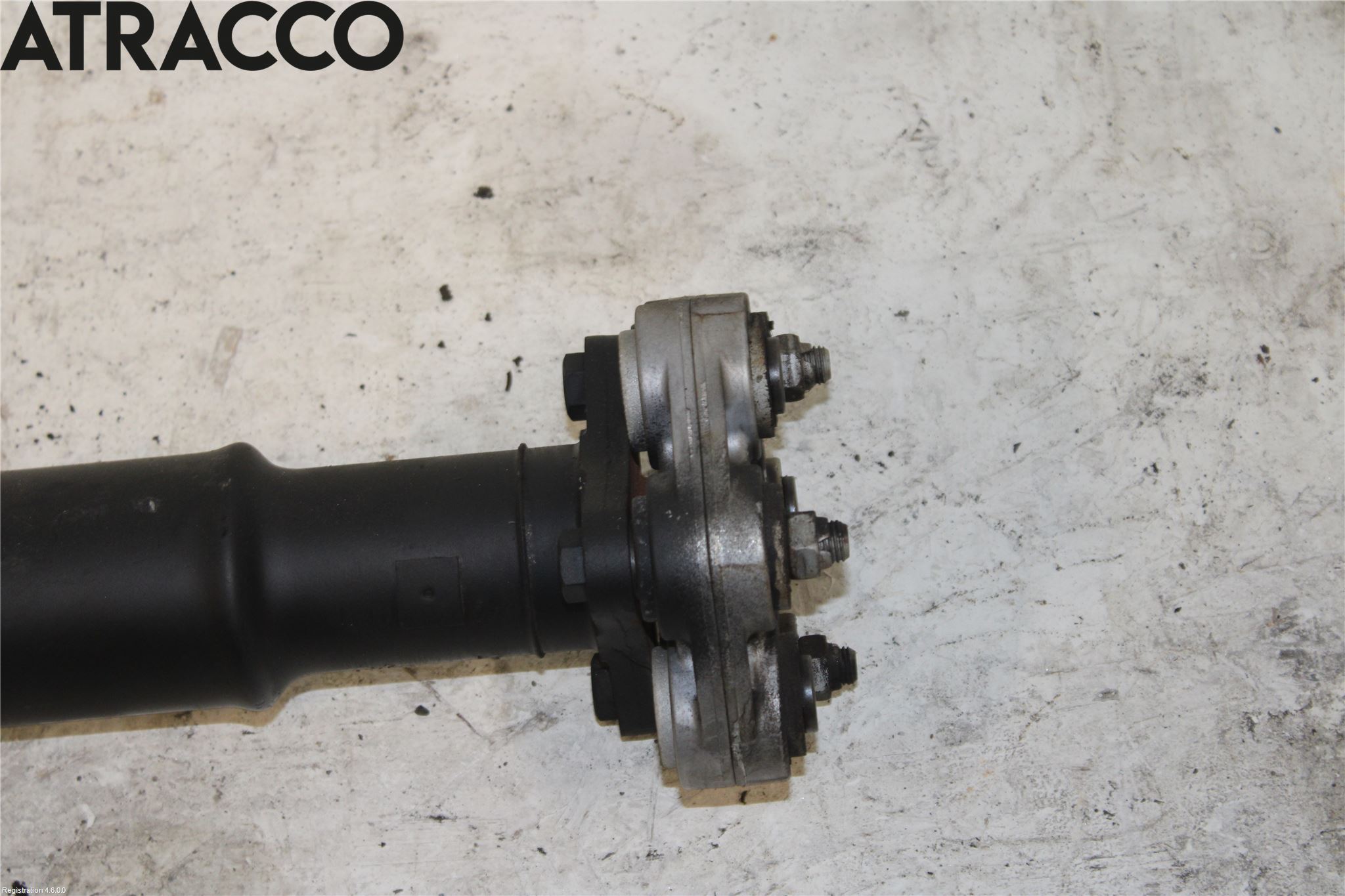 BMW 5 F10/F11/F18 09-17 Mellomaksel Kompl