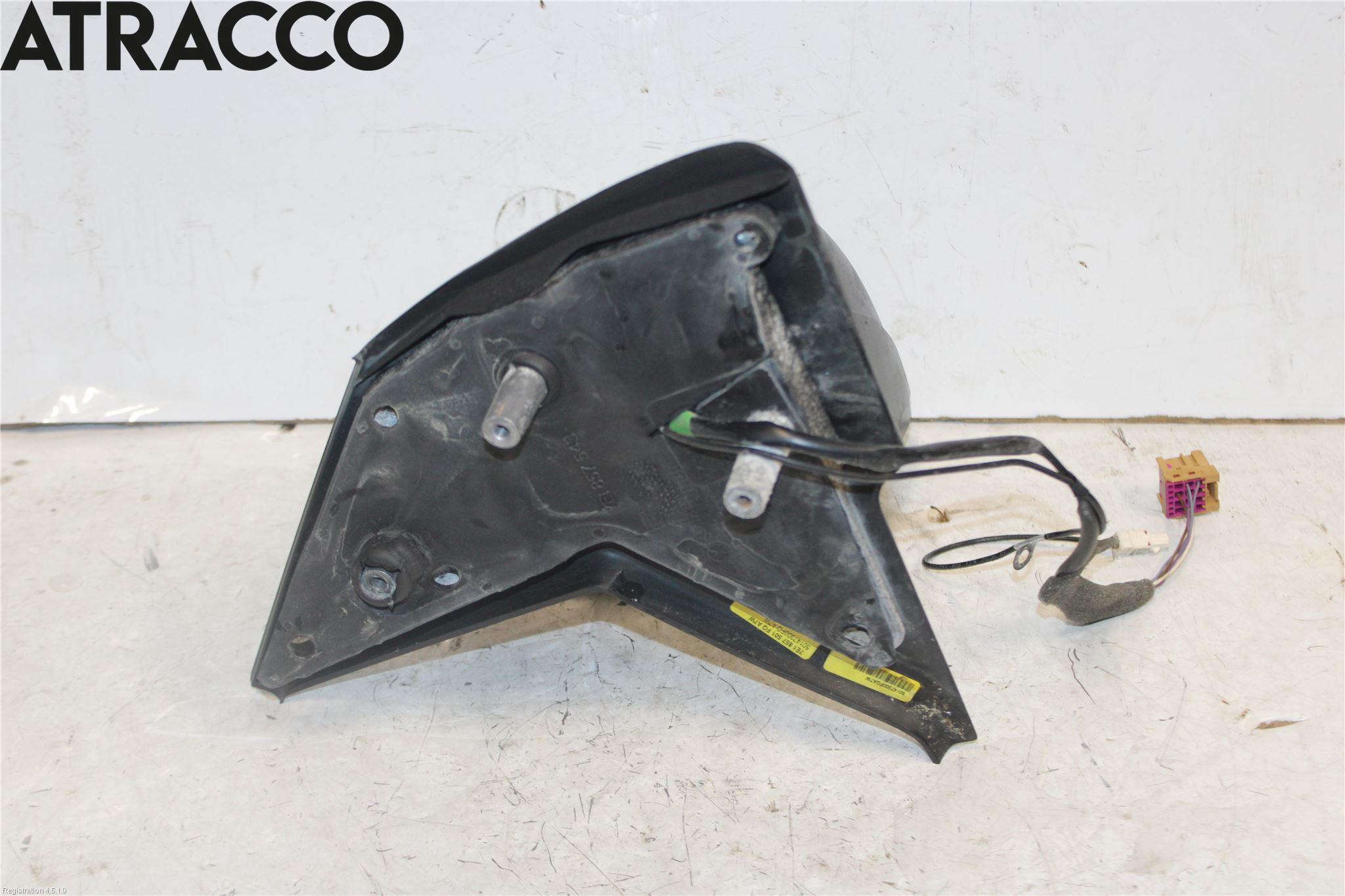 Toyota AVENSIS 03-06 Speil V M-El Justering