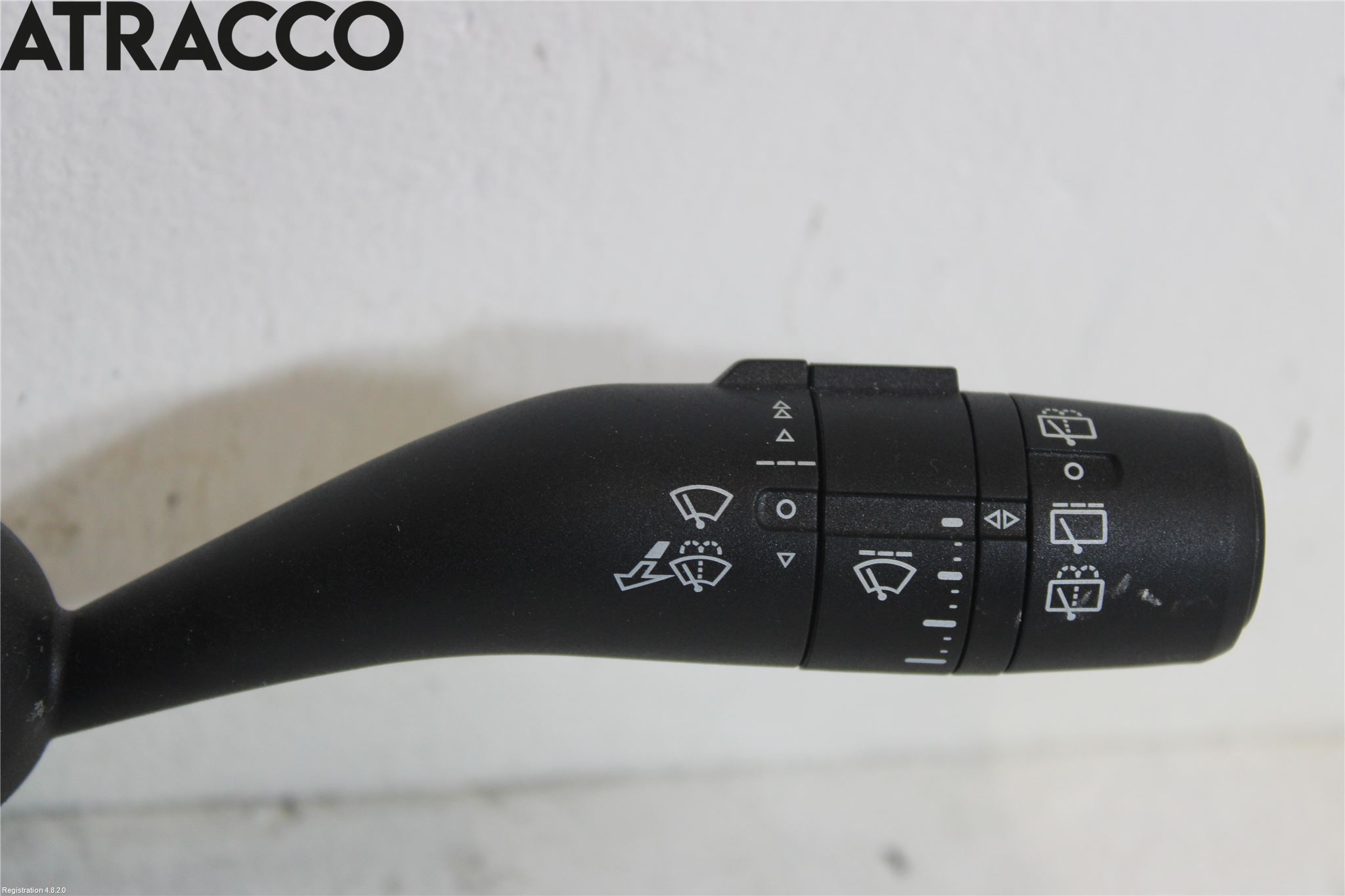 MG ZS EV 20- Bryter Ratt Kombi H Og V