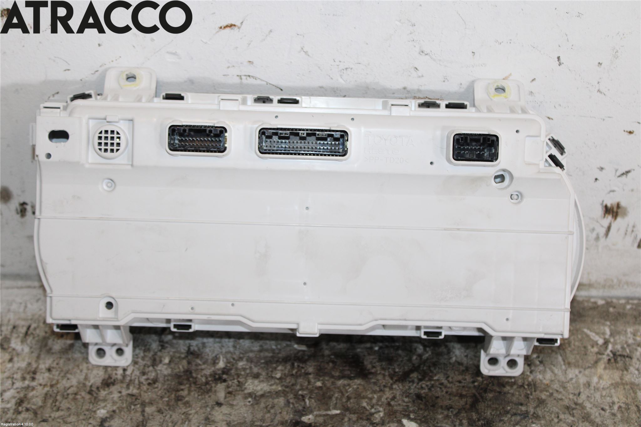 Toyota HILUX 16- Instr Kombinert