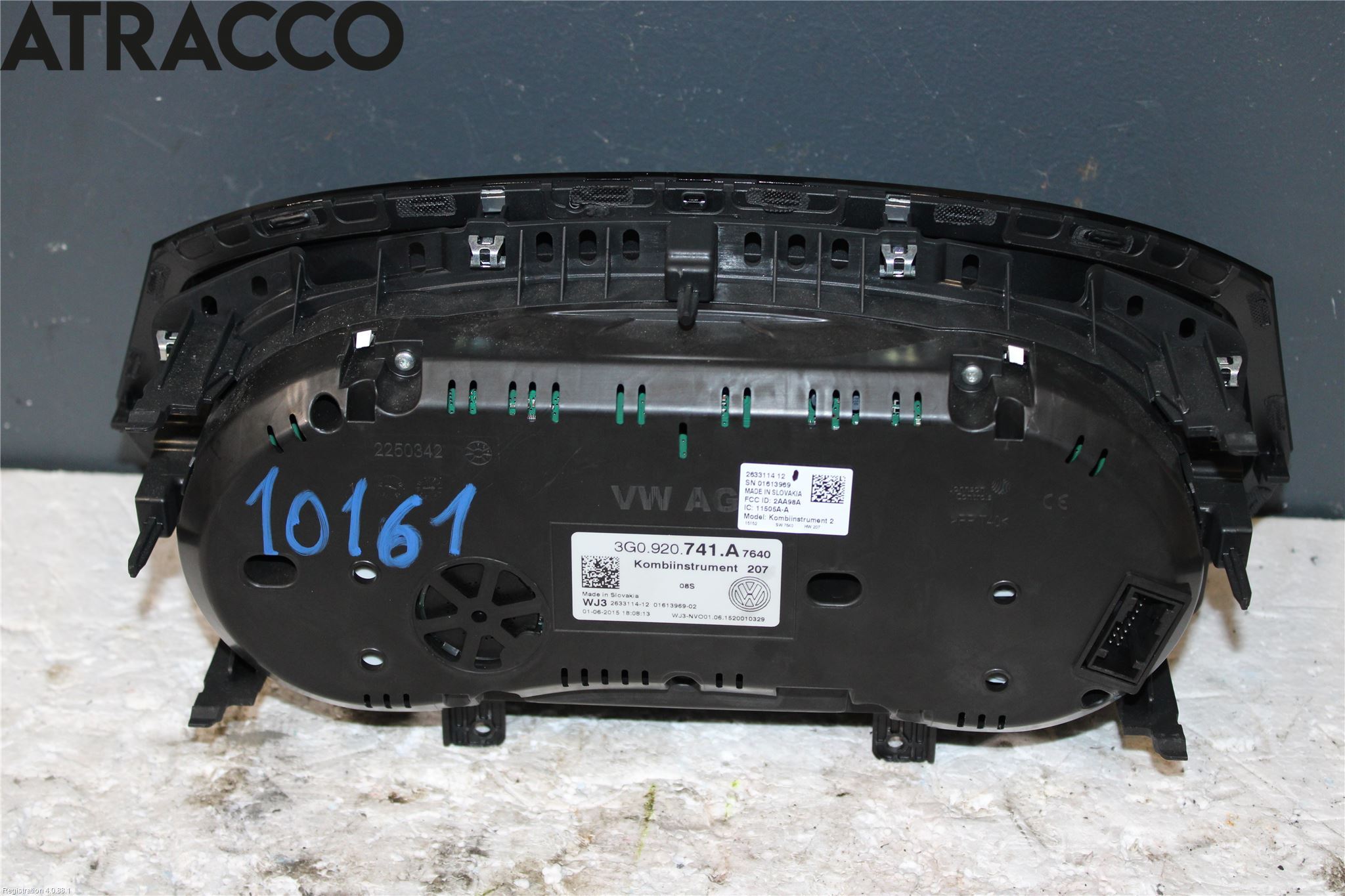 Volkswagen VW PASSAT 15-19 Instr Speedometer