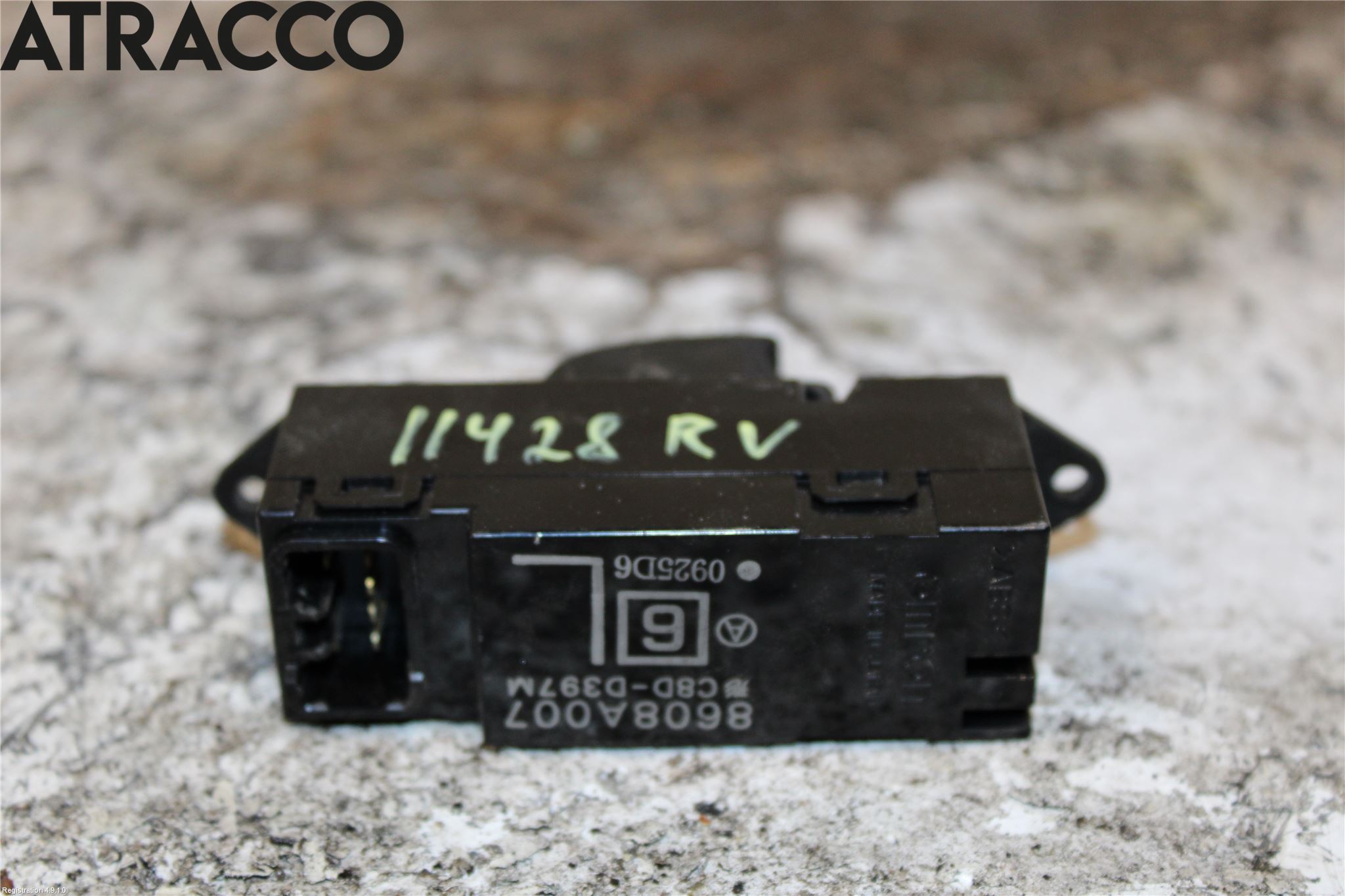 Mitsubishi PAJERO  99-06 Bryter Vindusheis