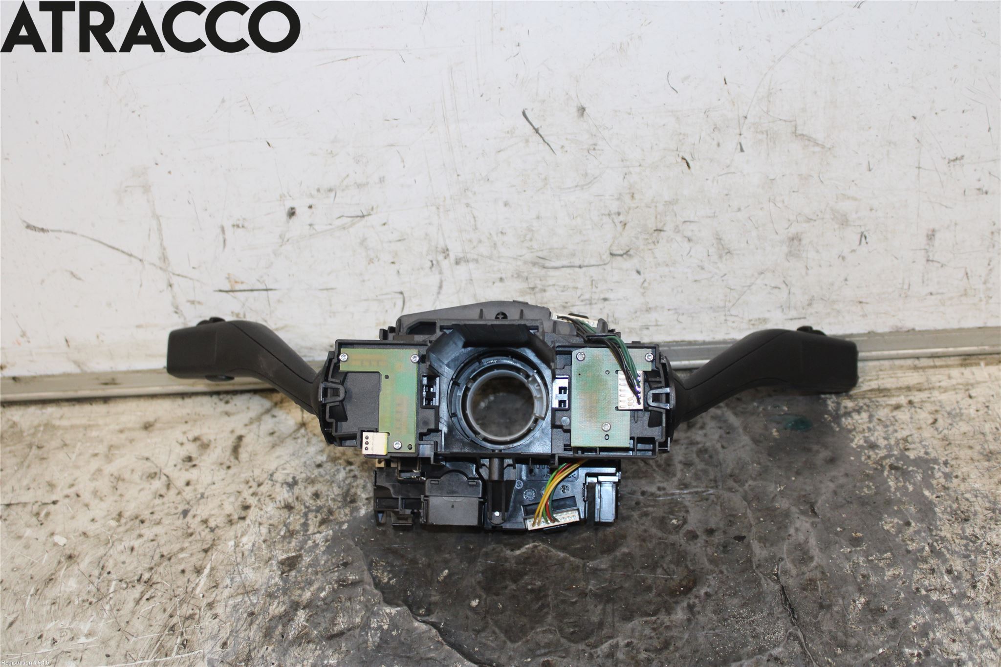 Volkswagen VW GOLF VI 09-13 Bryter Ratt Kombi H Og V