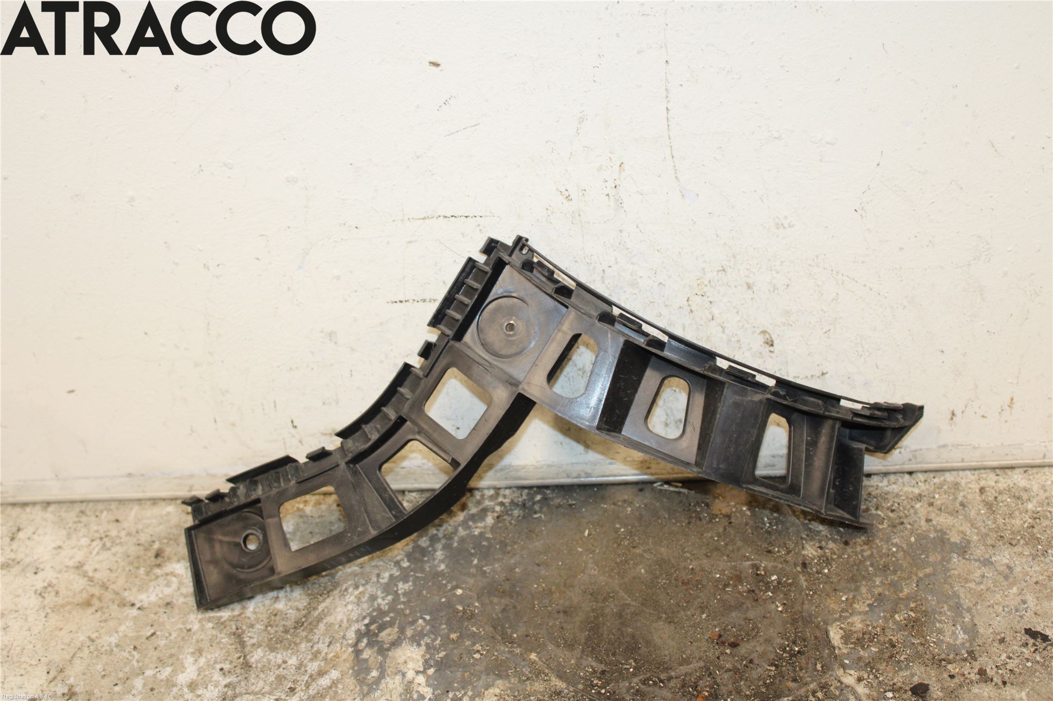 Volkswagen VW TIGUAN 07-16 Støtfangerfeste Bak Venstre