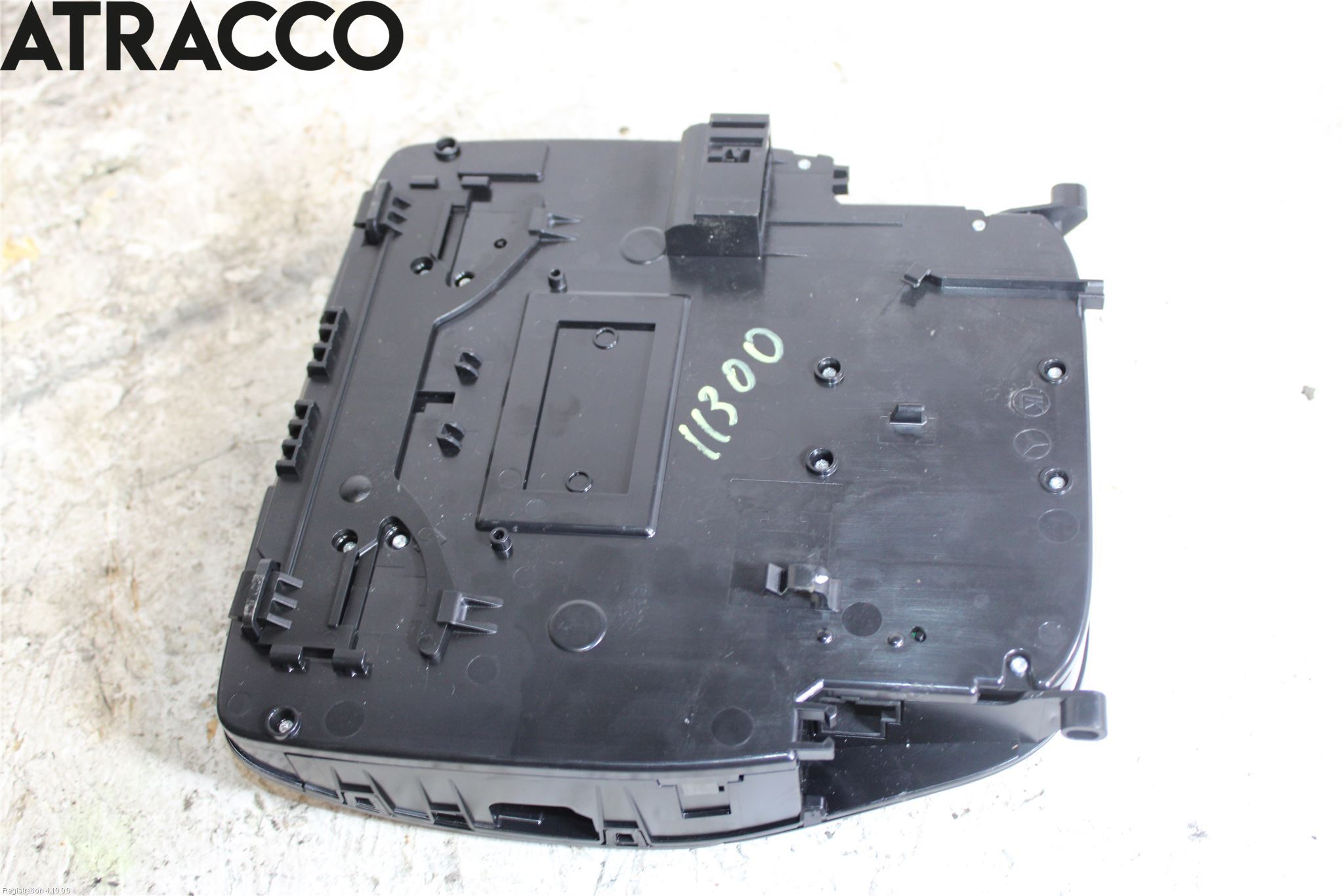 Mercedes-Benz MB EQC (N293) 20- Innr Taklys