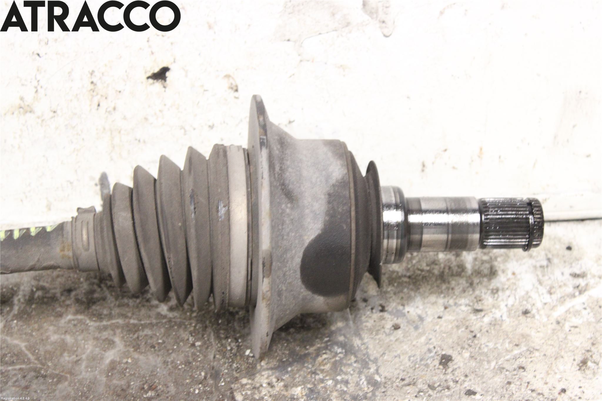 Mercedes-Benz MB ML/GLE-KLASS (W166) 12-18 Drivaksel Foran Kompl Venstre