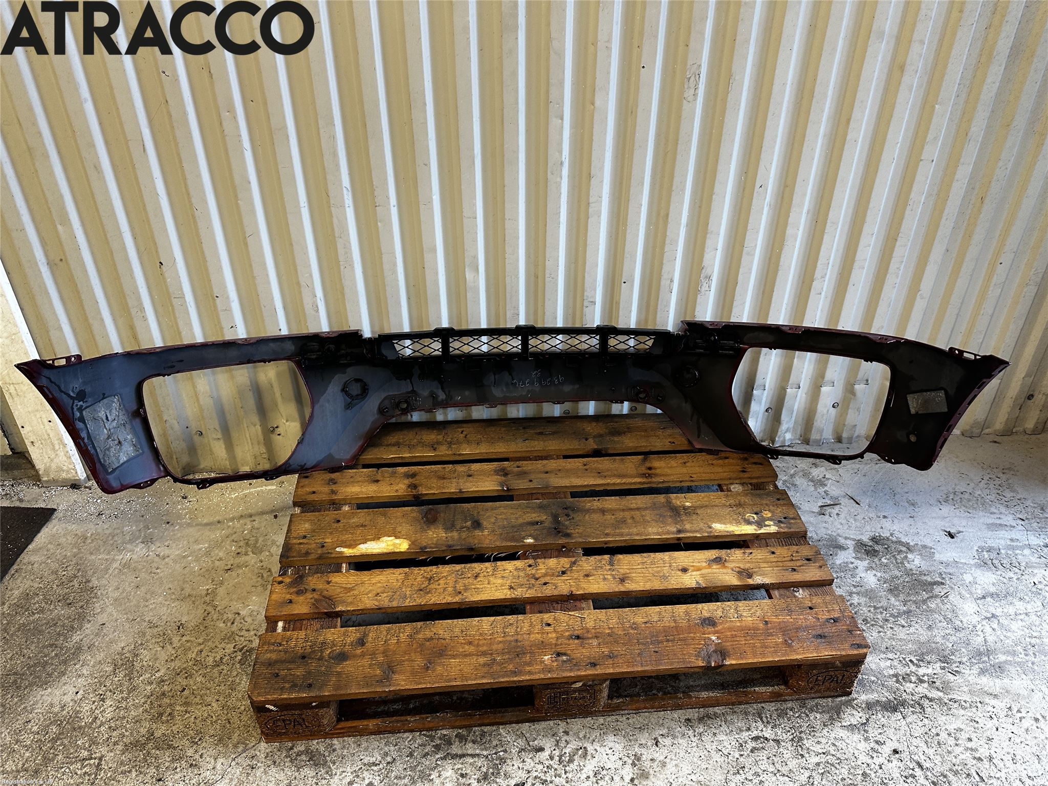 BMW X6 E71/E72   08-14 Støtfanger Foran Midt Del