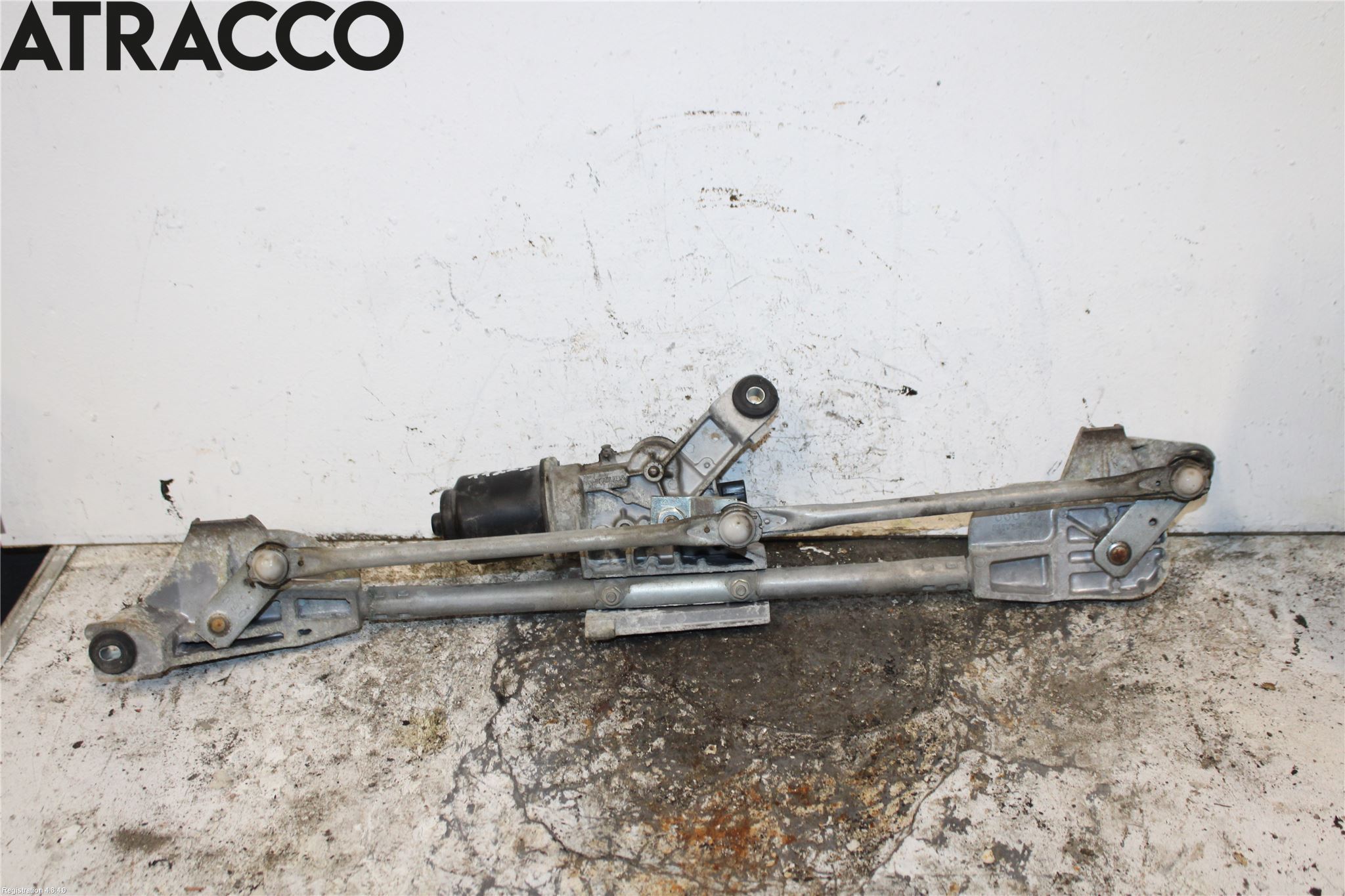 Nissan NAVARA 05-16 Viskermotor Frontrute