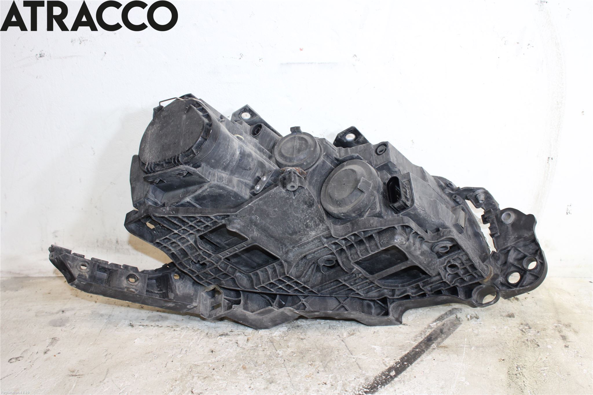 Volkswagen VW GOLF VI 09-13 Frontlykt Venstre