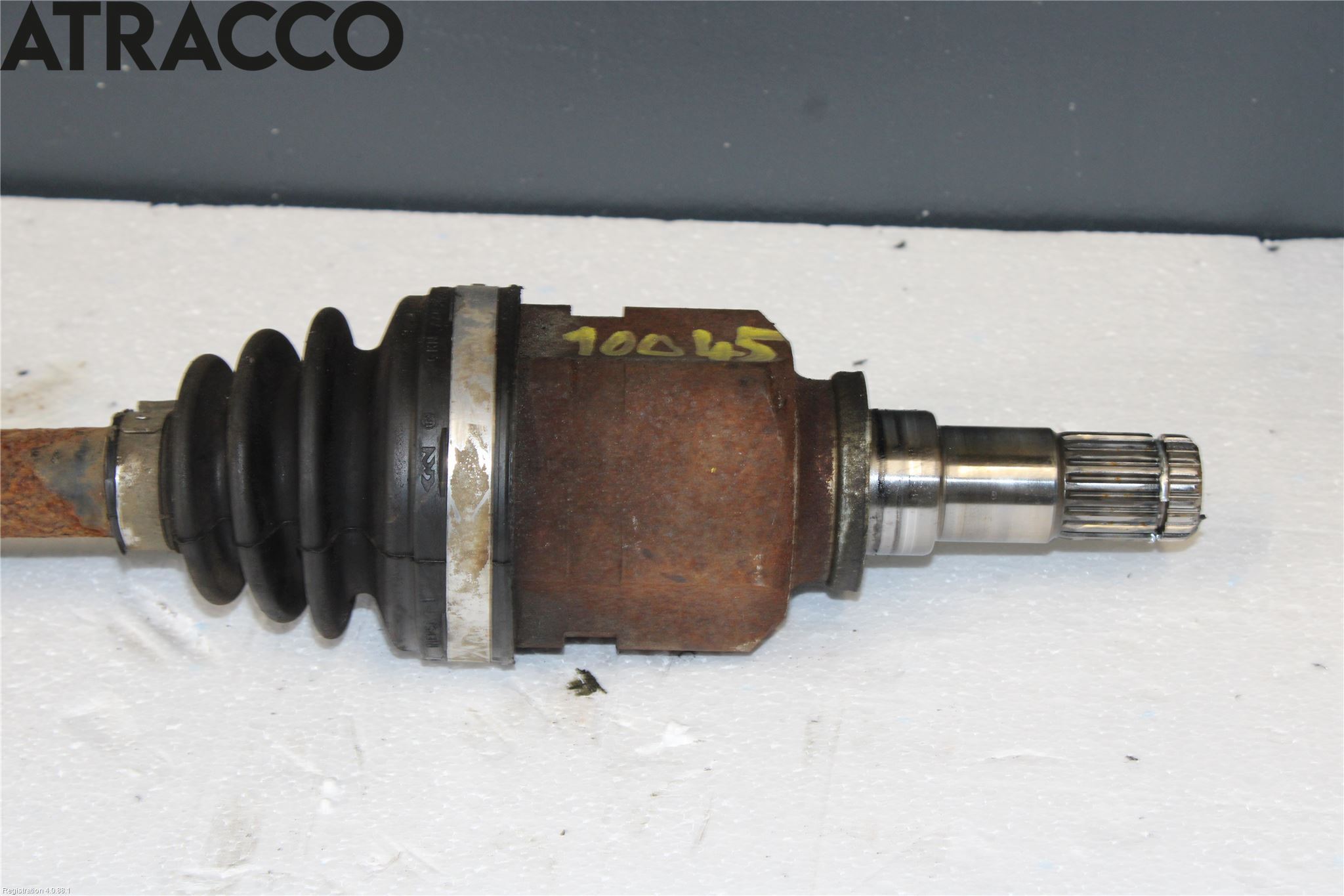 Toyota YARIS XP90 06-11 Drivaksel Foran Kompl Venstre