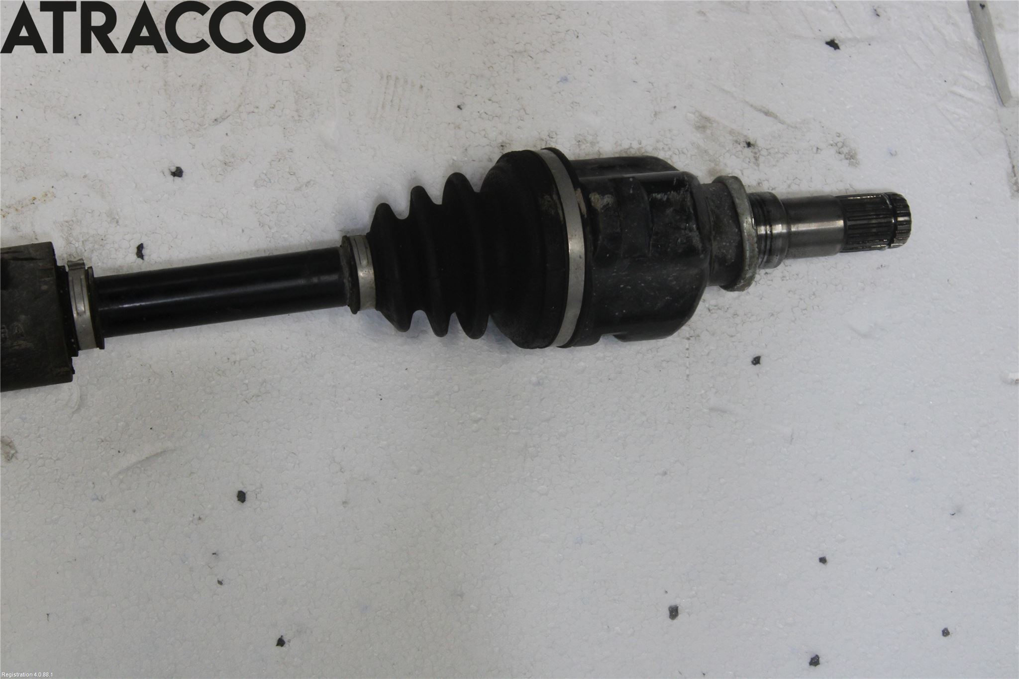 Toyota YARIS XP130 15-20 Drivaksel Foran Kompl Høyre