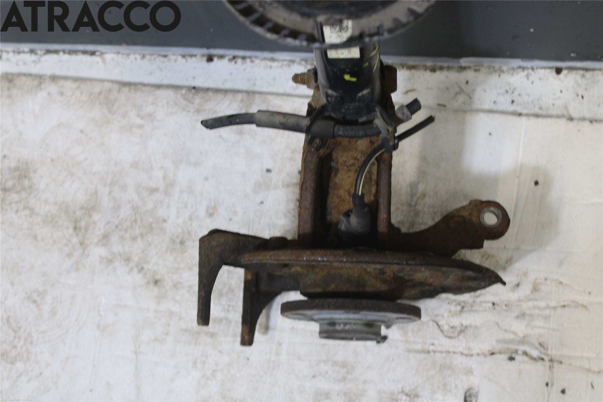 Volkswagen VW POLO 10-17 Fjærbein Foran Venstre