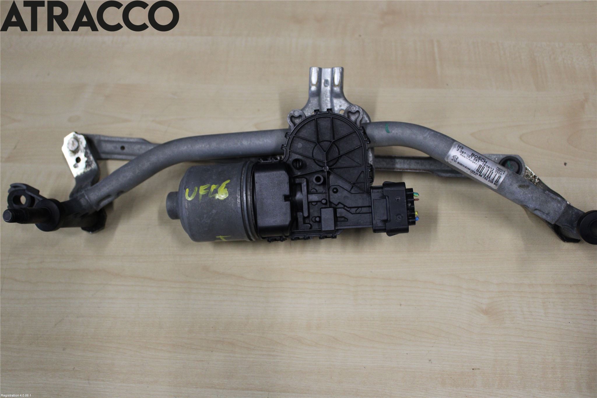 Peugeot 208 12-15 Viskeroverføring Frontrute