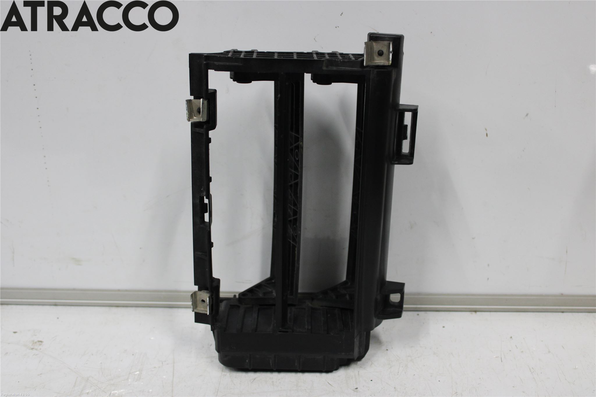 Hyundai IONIQ AE 17-22 Luftstyring Front