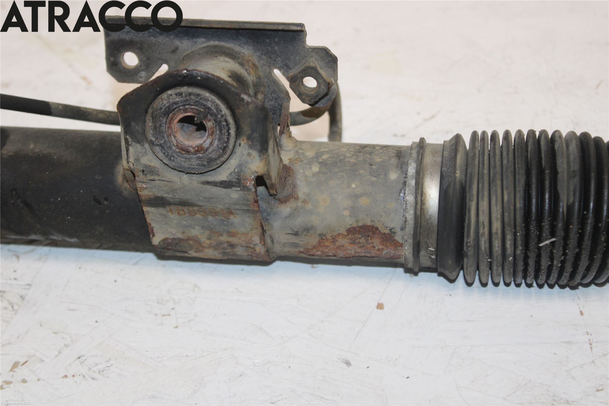 Mitsubishi OUTLANDER 07-12 Servo Snekke - Tannstang