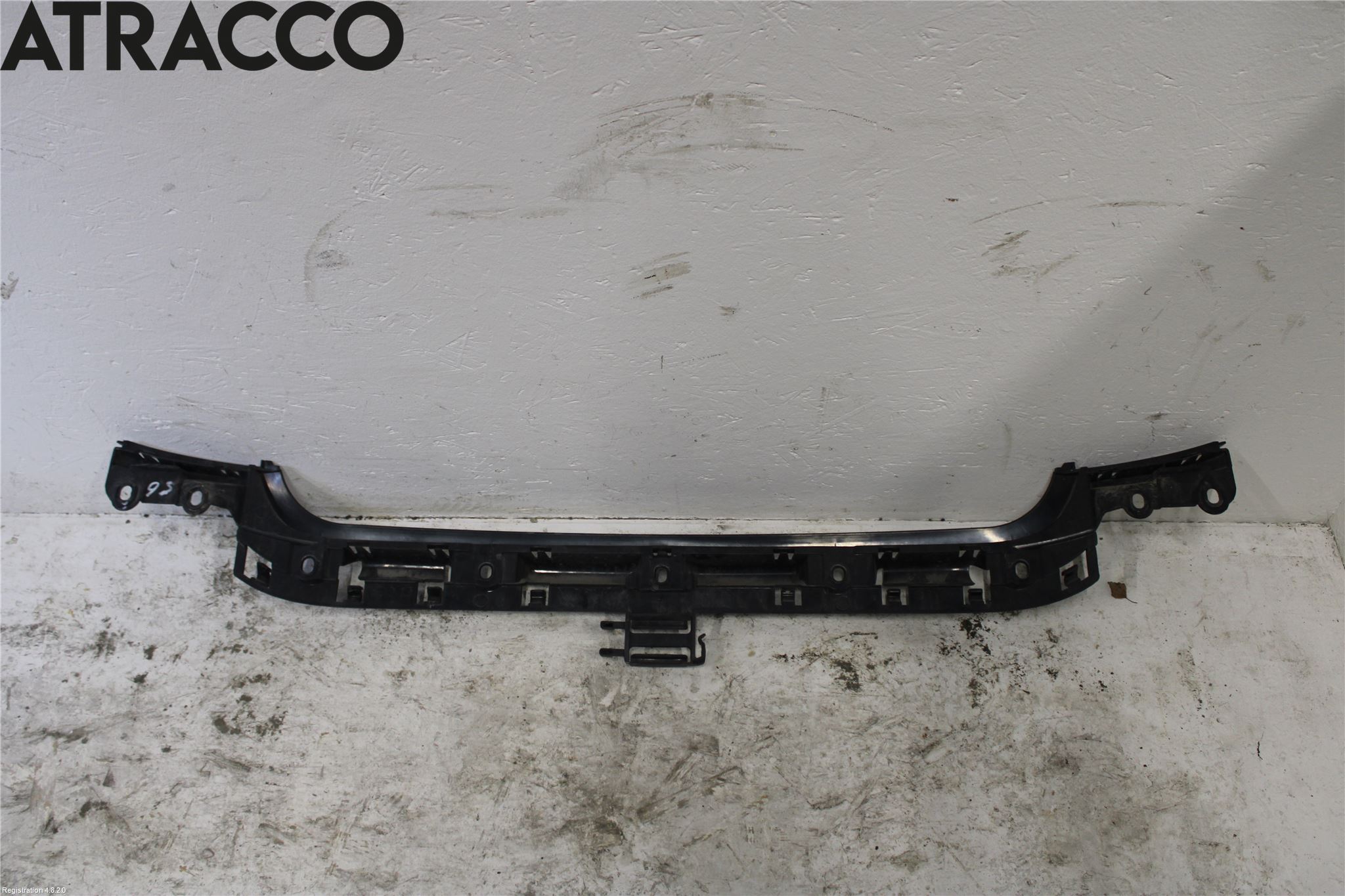 BMW 1 E87/81 5D/3D 03-11 Støtfanger Bak Midt Del