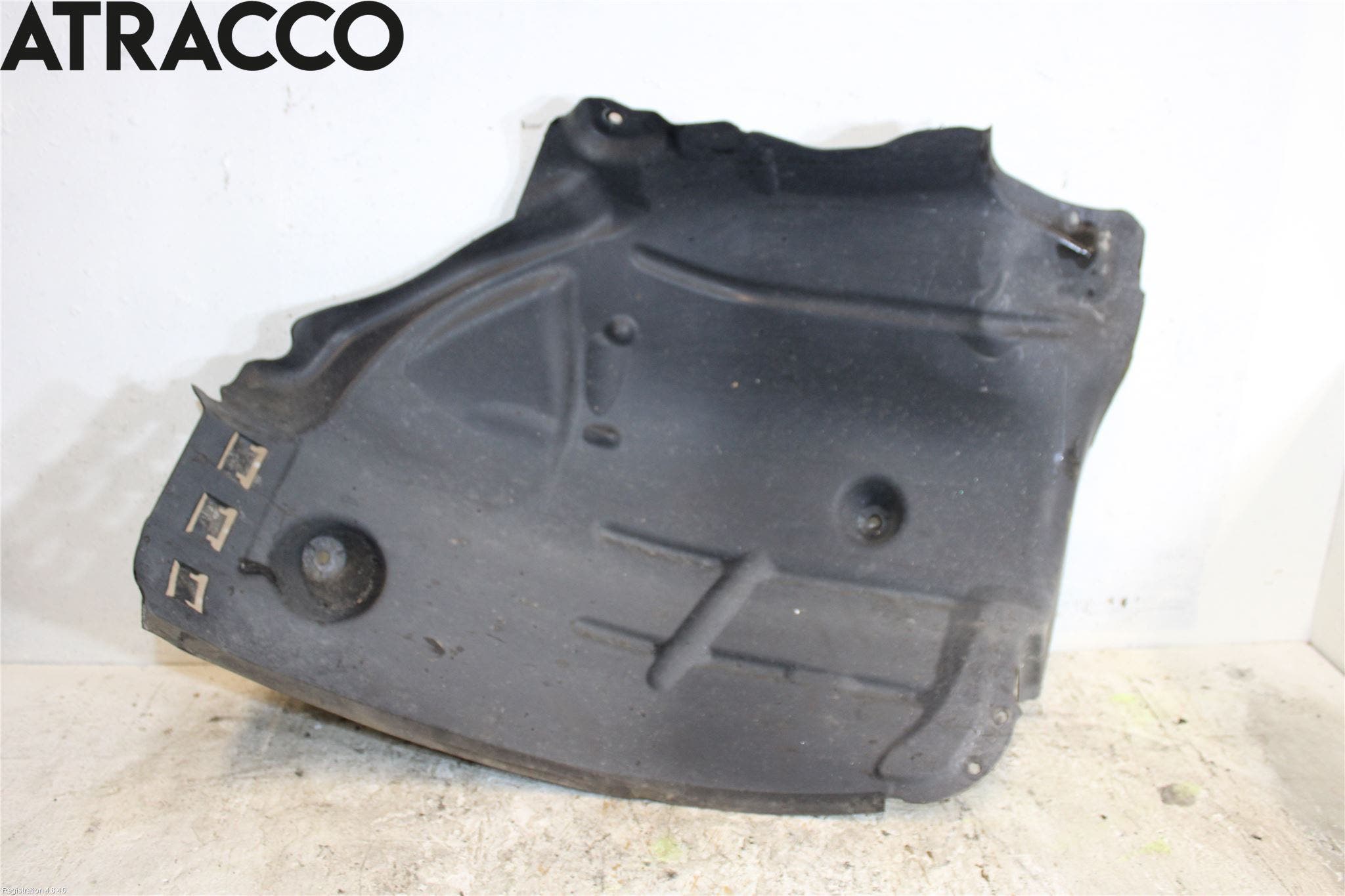 Mercedes-Benz MB C-KLASS (W205) 14-21 Skjerm Indre