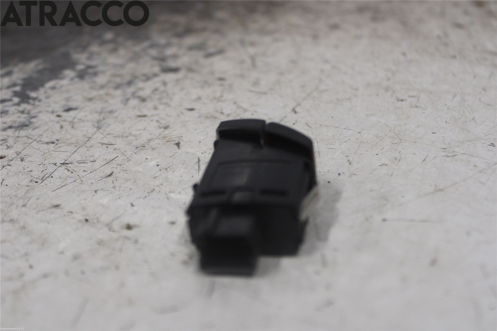 BMW 5 F10/F11/F18 09-17 Bryter Varsel (Nødblink)