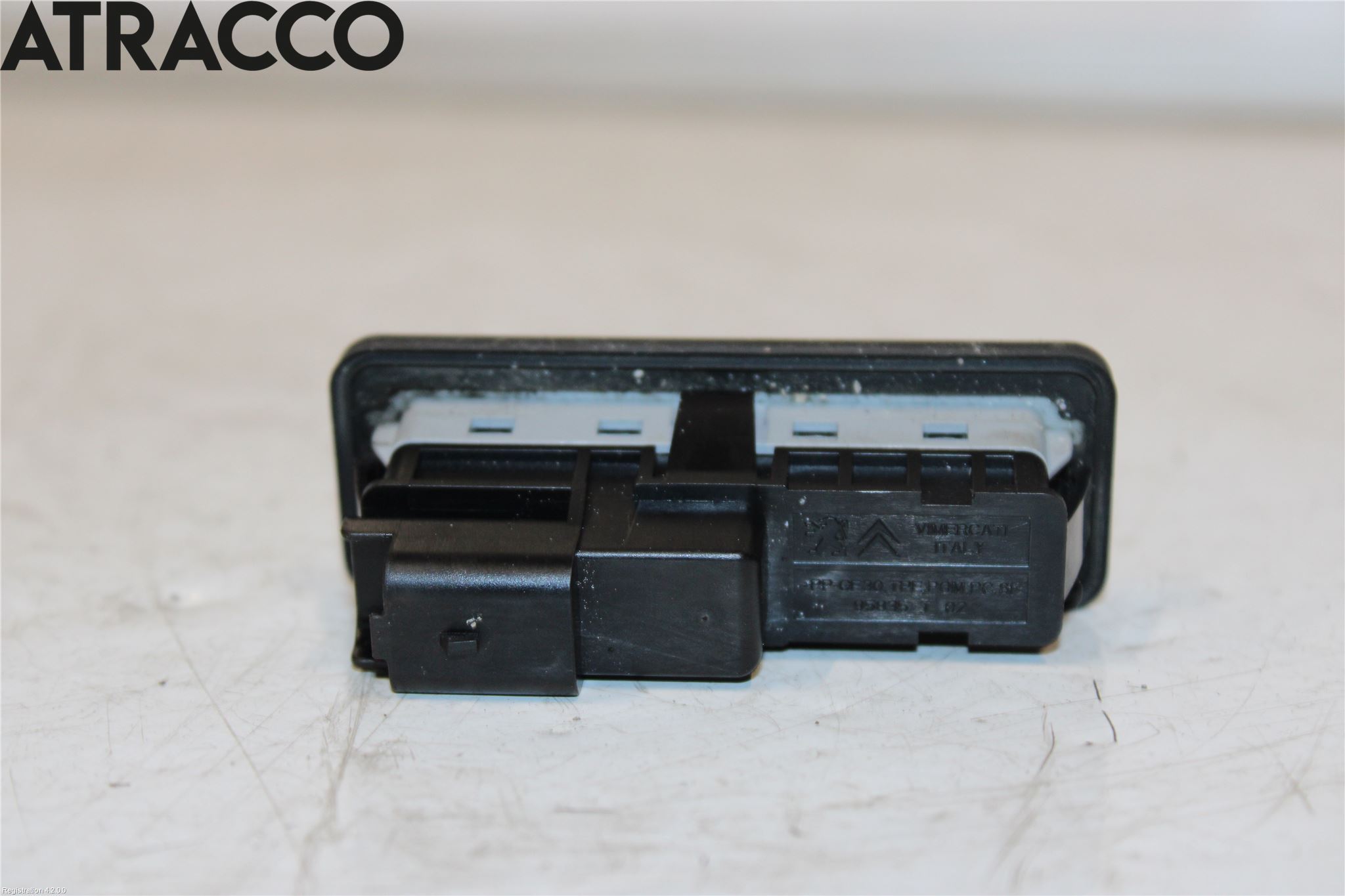 Peugeot 308 14-21 Bakluke Handtak Ytre