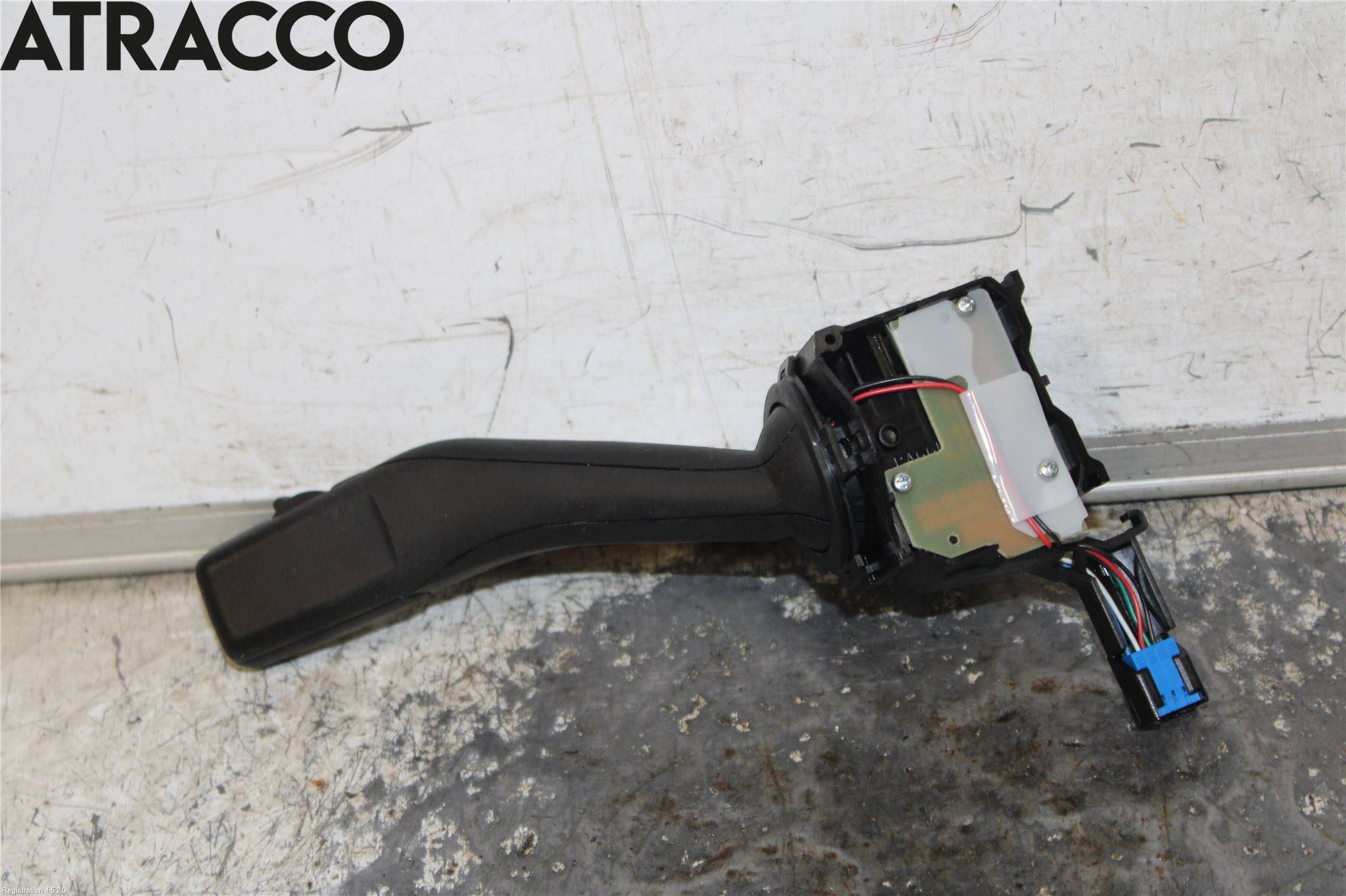 Volkswagen VW TOURAN 03-10 Bryter Ratt Visker - Spyler