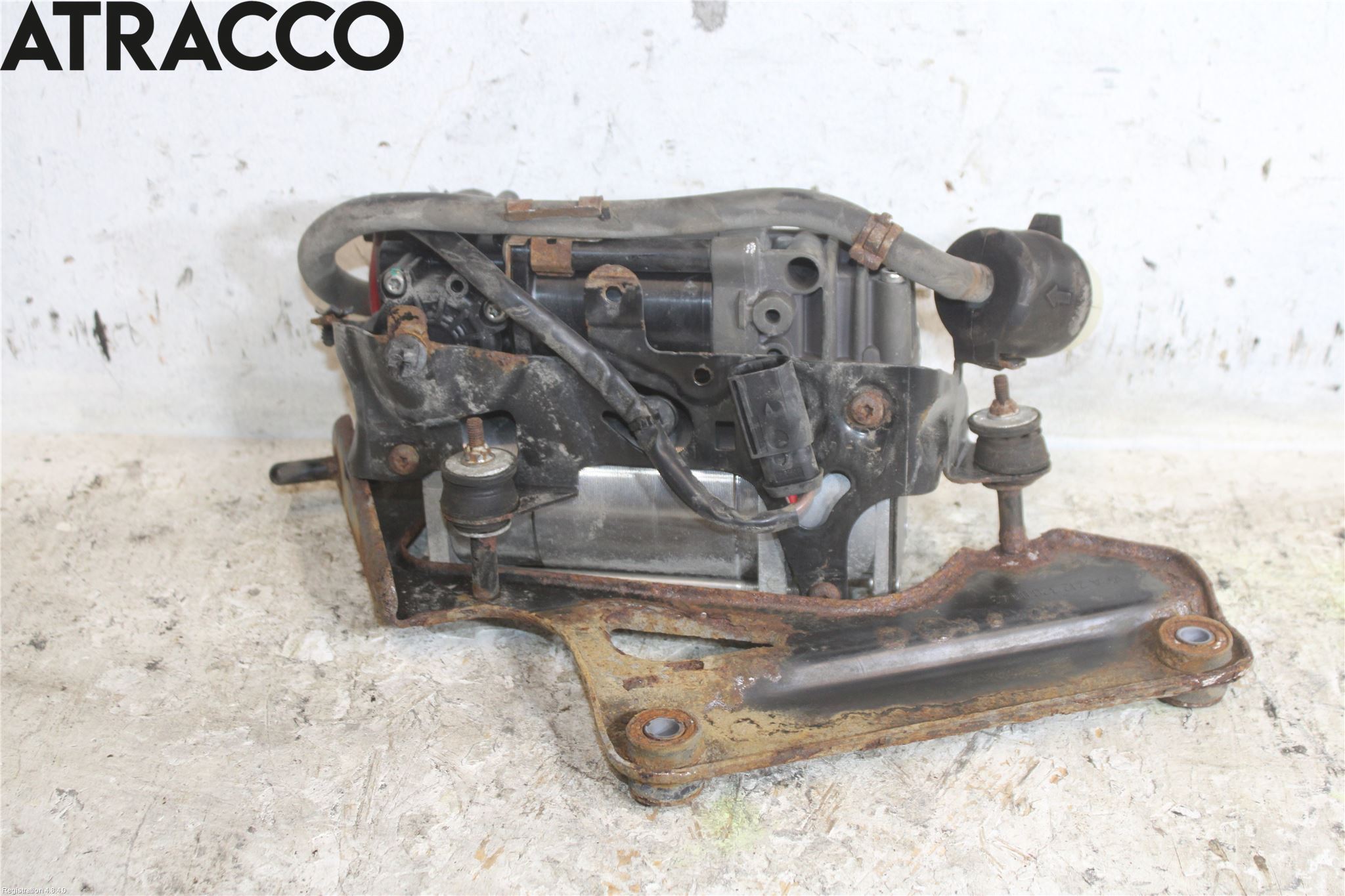 Mercedes-Benz MB E-KLASS (W212) 09-16 Fjæring Kompressor Støtd-Fjæri