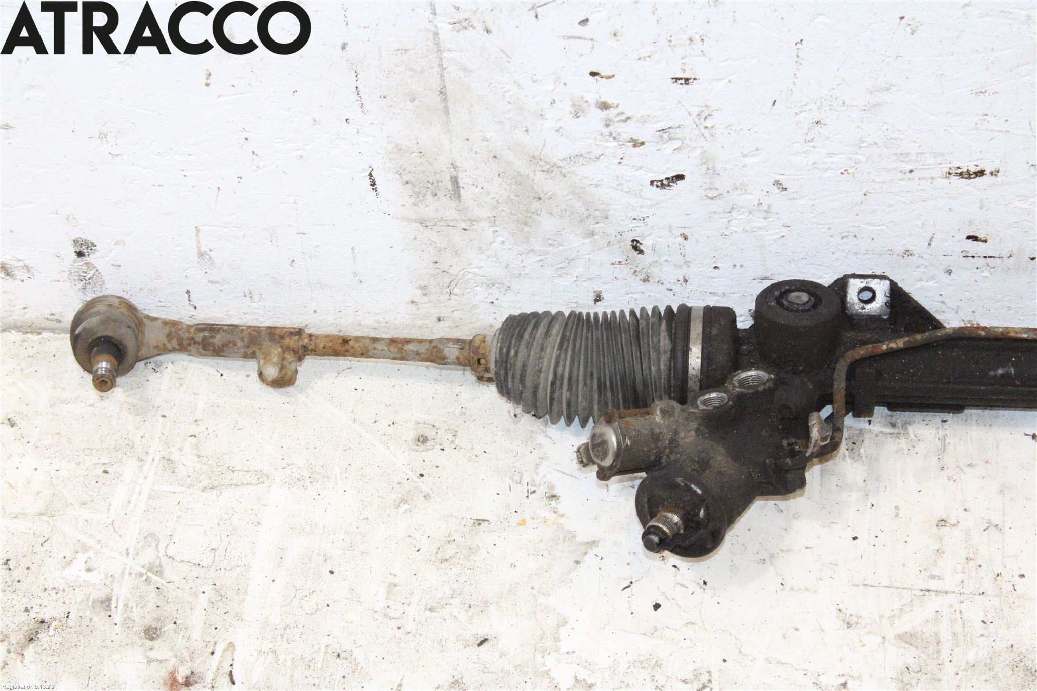 BMW 3 E90/91 SED/TOU 05-12 Servo Snekke - Tannstang