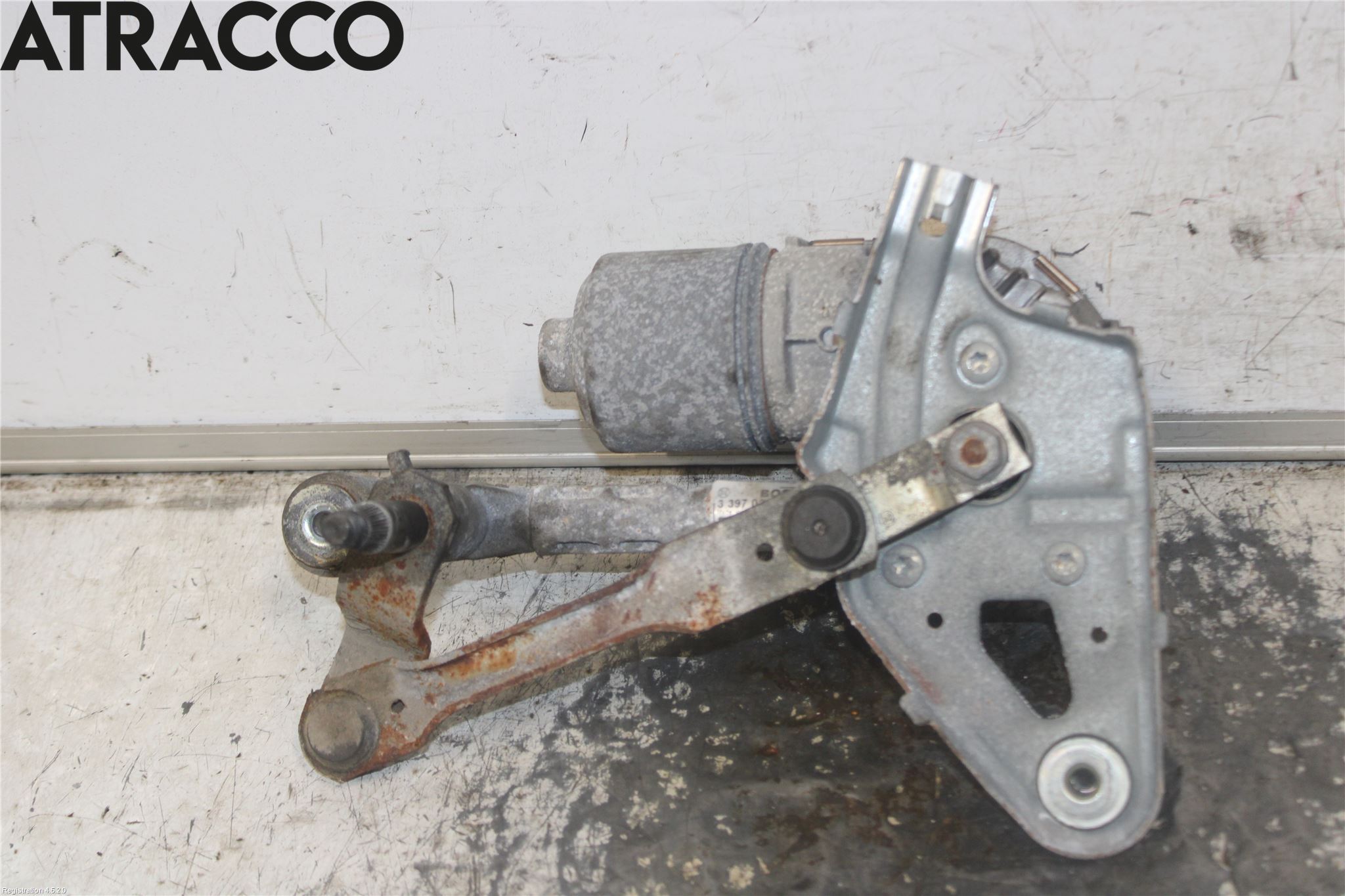 Peugeot 3008 09-16 Viskermotor Frontrute