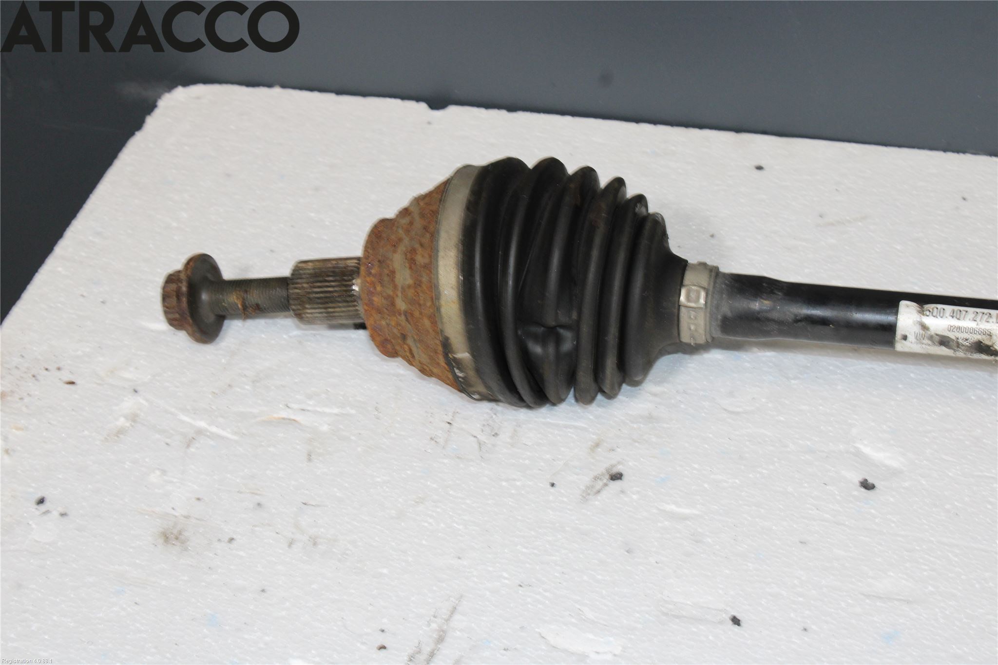 Audi A3/S3 05-13 Drivaksel Foran Kompl Høyre