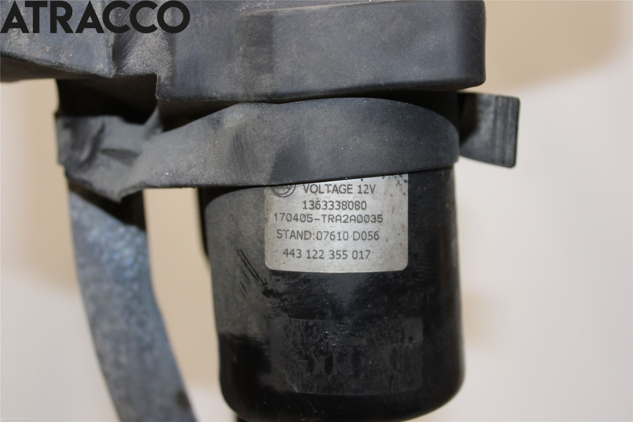 Peugeot BOXER/E-BOXER 15- Viskermotor Frontrute