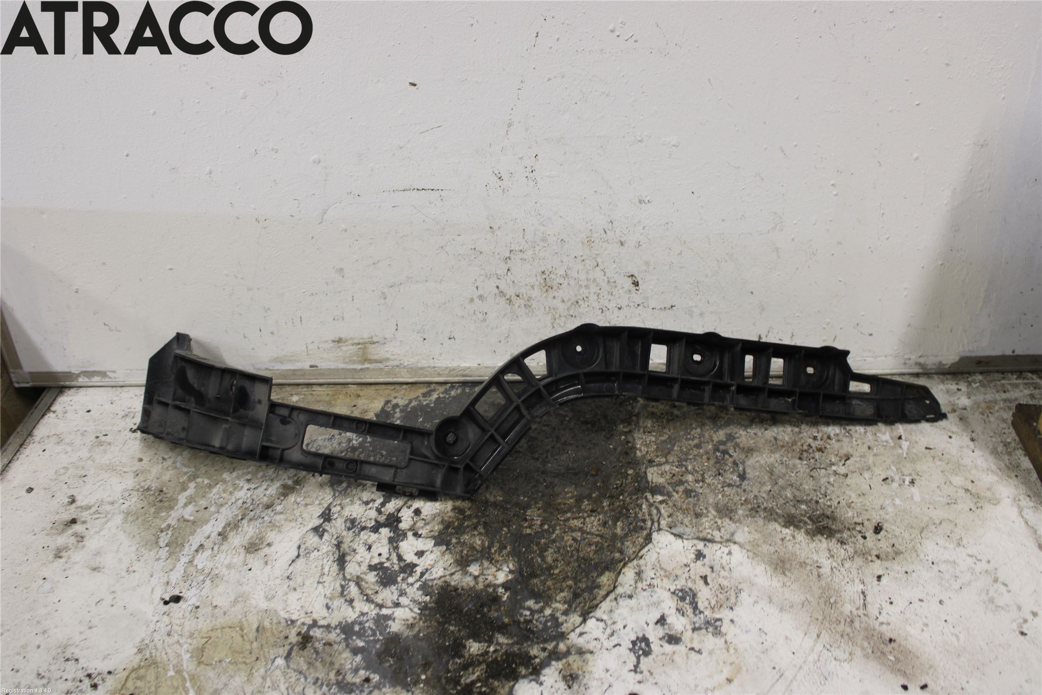 Volkswagen VW PASSAT 11-14 Støtfangerfeste Bak Venstre