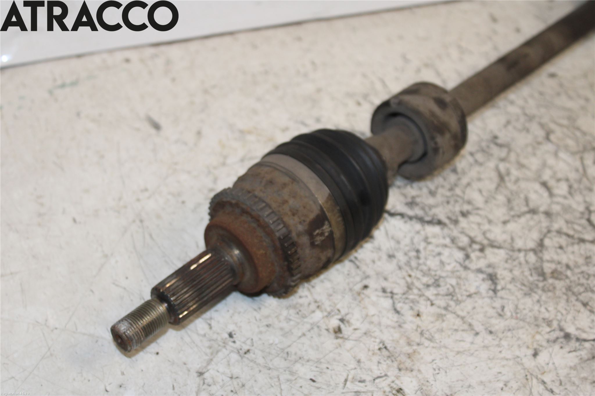 Suzuki SWIFT 05-10 Drivaksel Foran Kompl Høyre