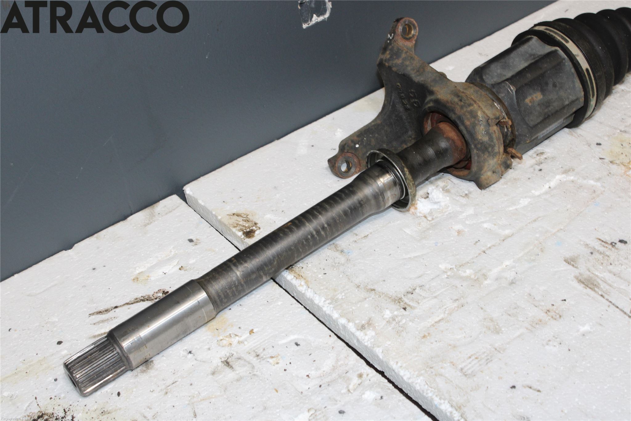 Toyota RAV 4 06-12 Drivaksel Foran Kompl Høyre