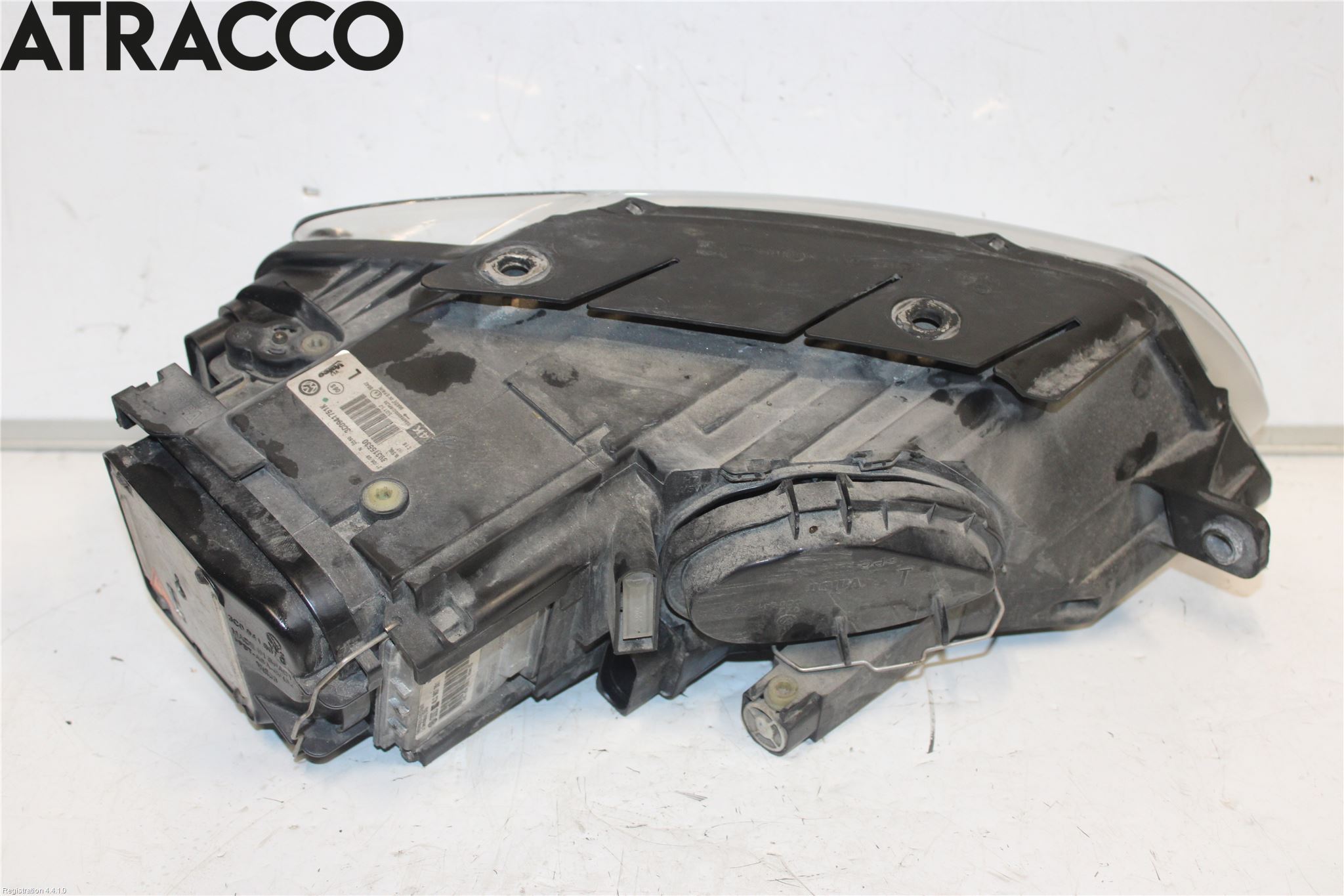 Volkswagen VW PASSAT 05-11 Frontlykt Venstre