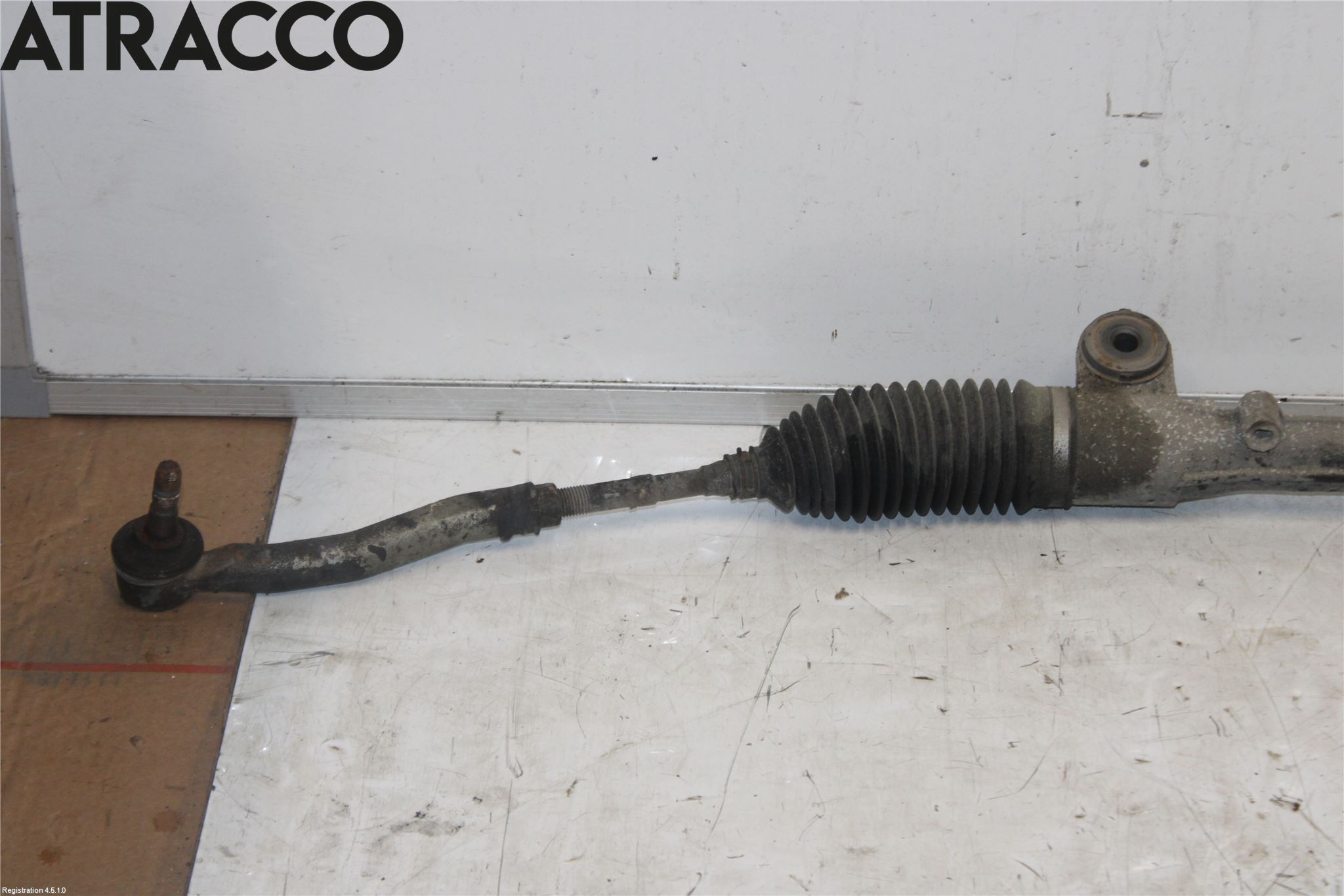 Toyota YARIS XP130 15-20 Snekke - Tannstang