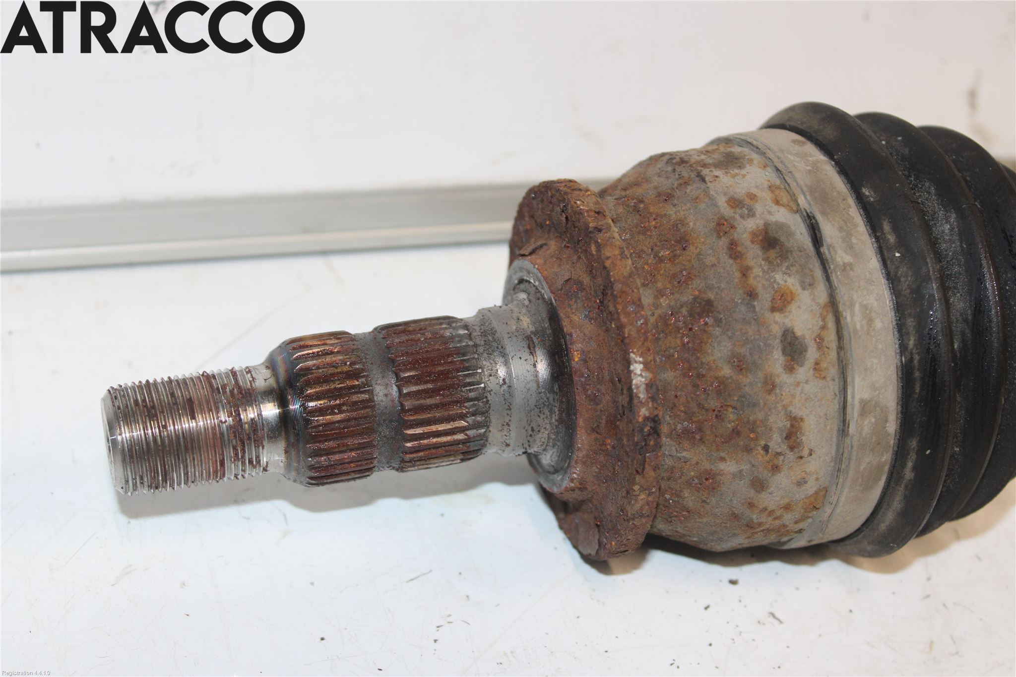 Opel ASTRA J 10-15 Drivaksel Foran Kompl Venstre