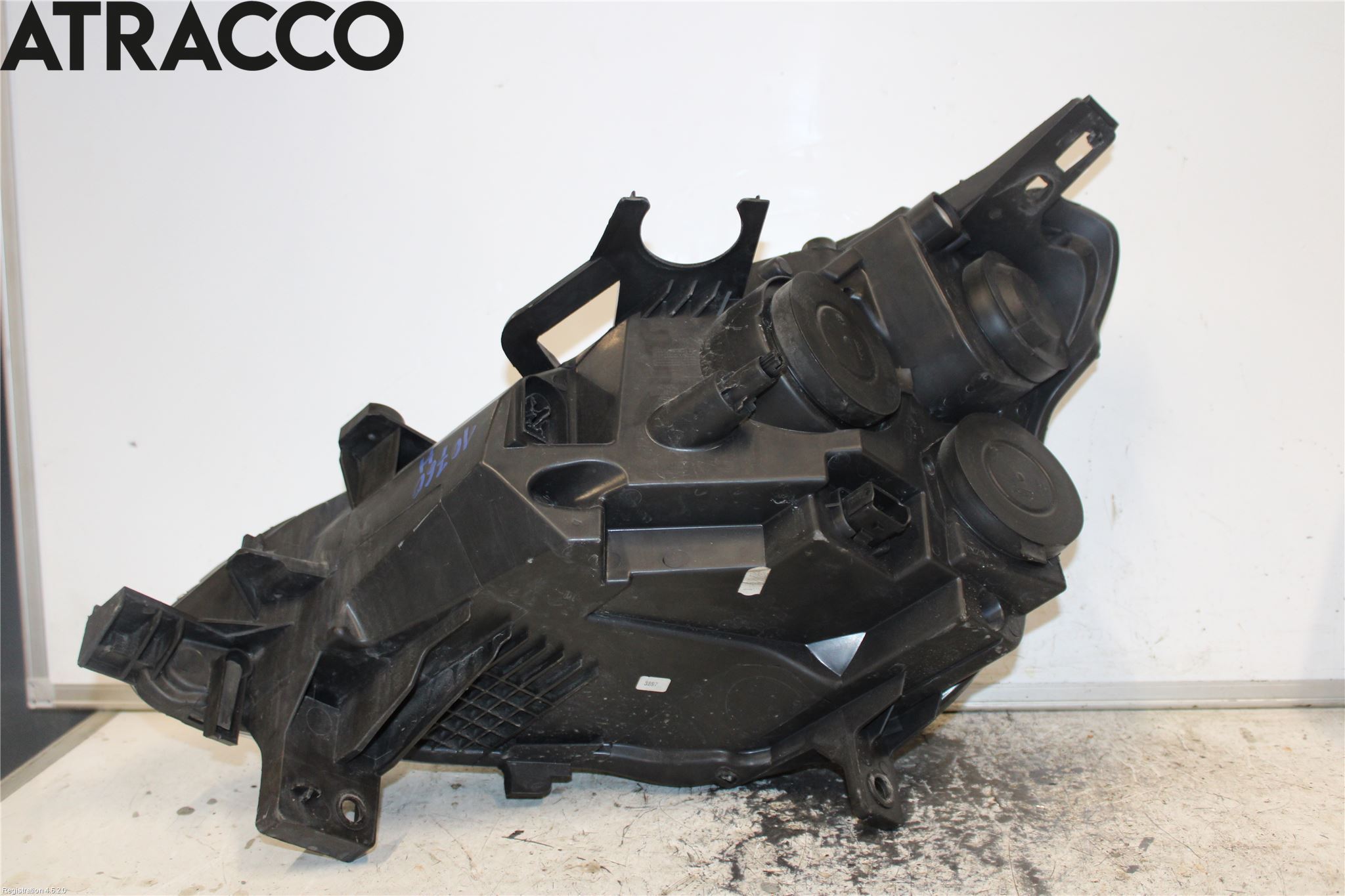 Peugeot PARTNER 16-18 Frontlykt Høyre