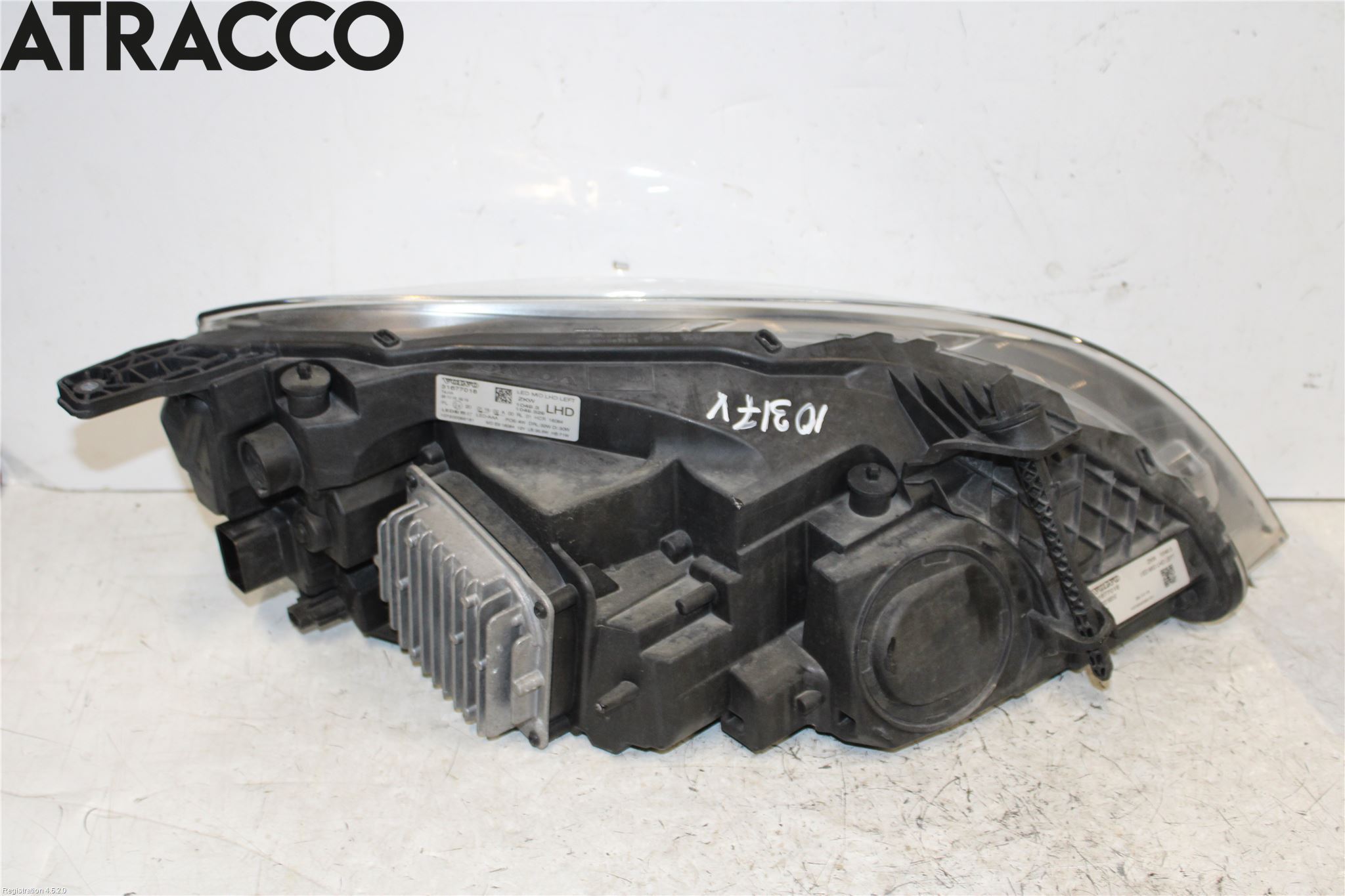 Volvo V40 12-19 Frontlykt Venstre