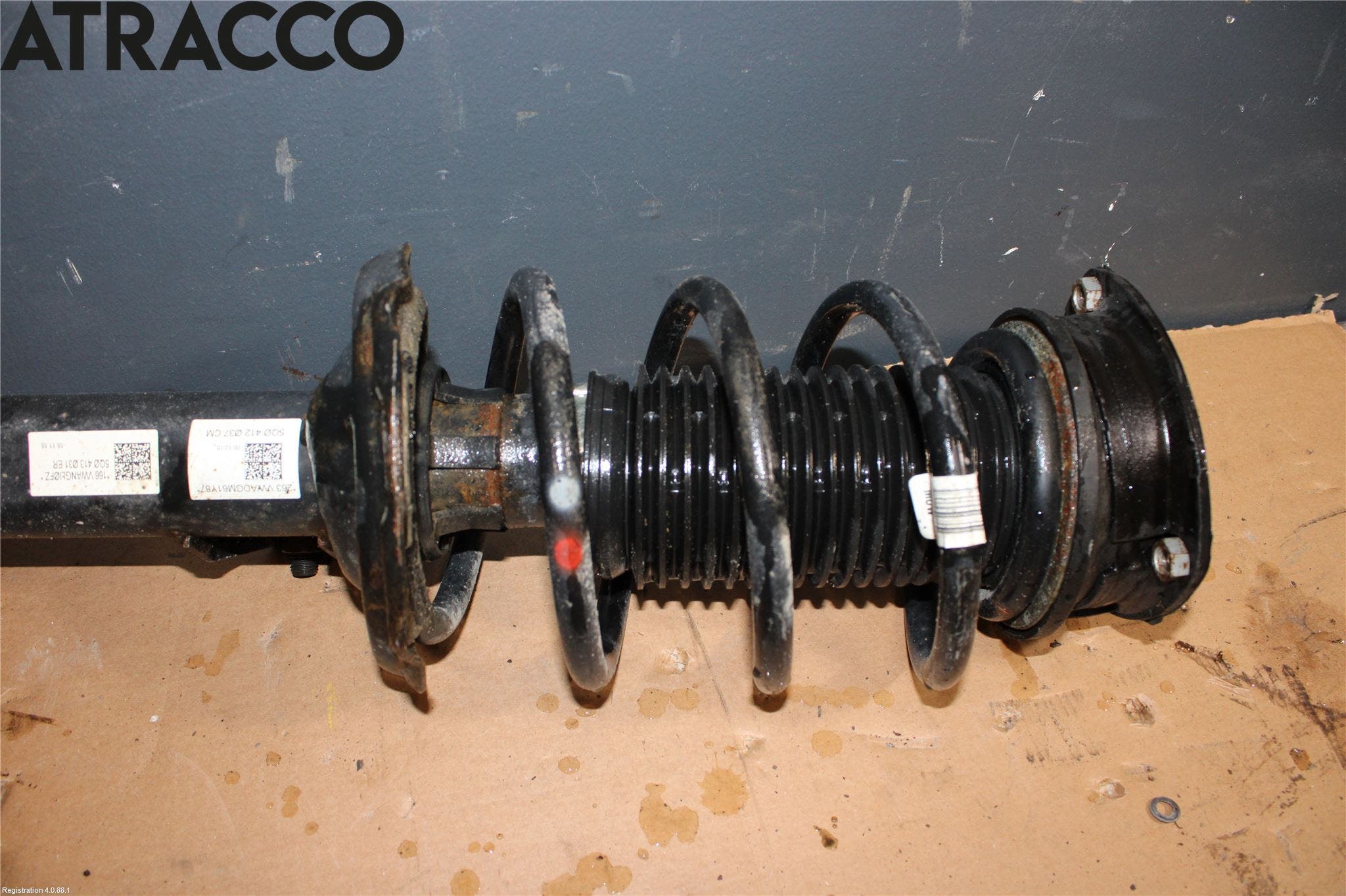 Skoda ROOMSTER Fjærbein Foran Venstre