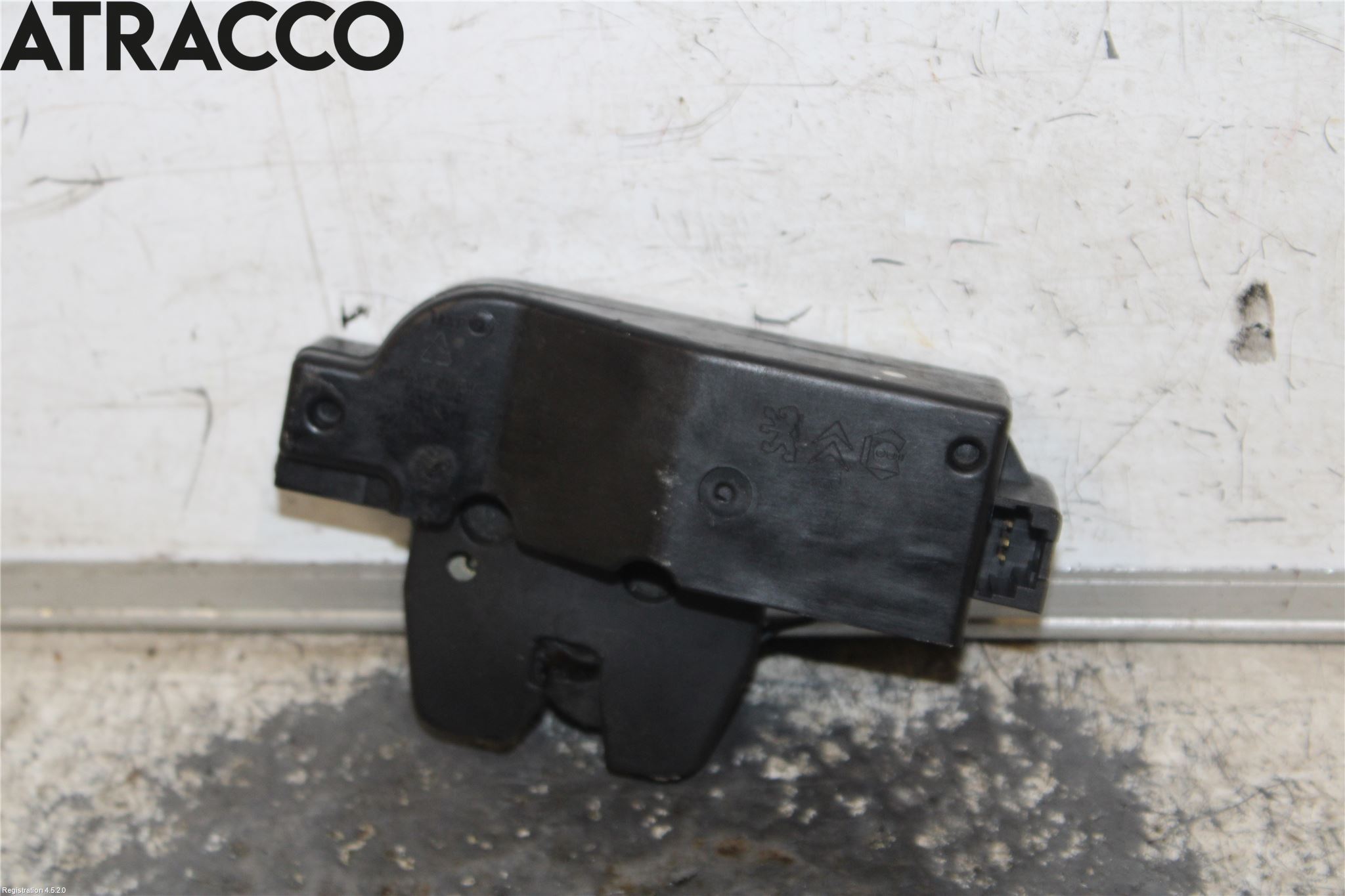 Citroen C4 I   05-10 Bakluke-Lokk Låsekasse