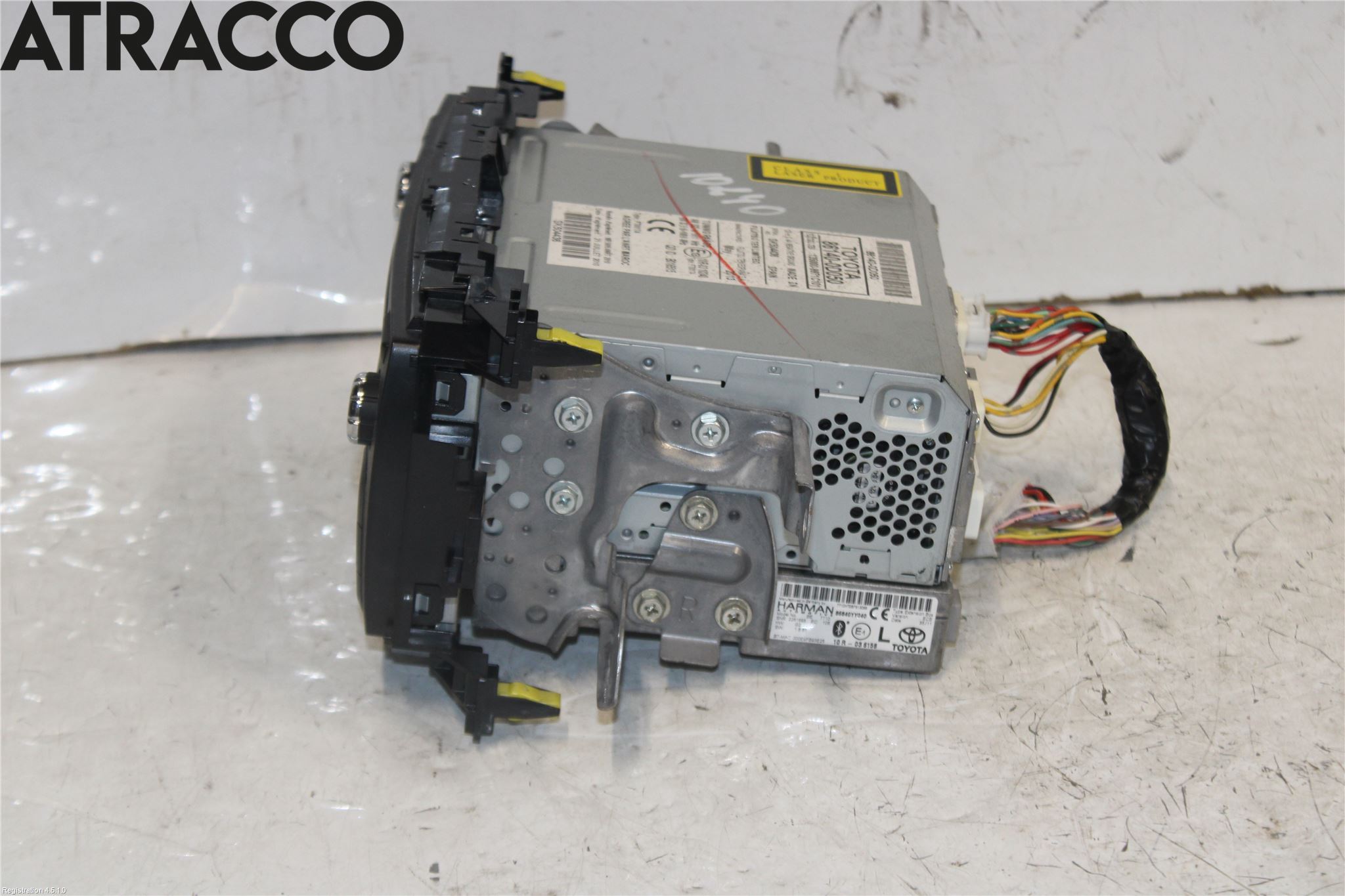 Toyota YARIS XP130 12-14 Stereo Radio