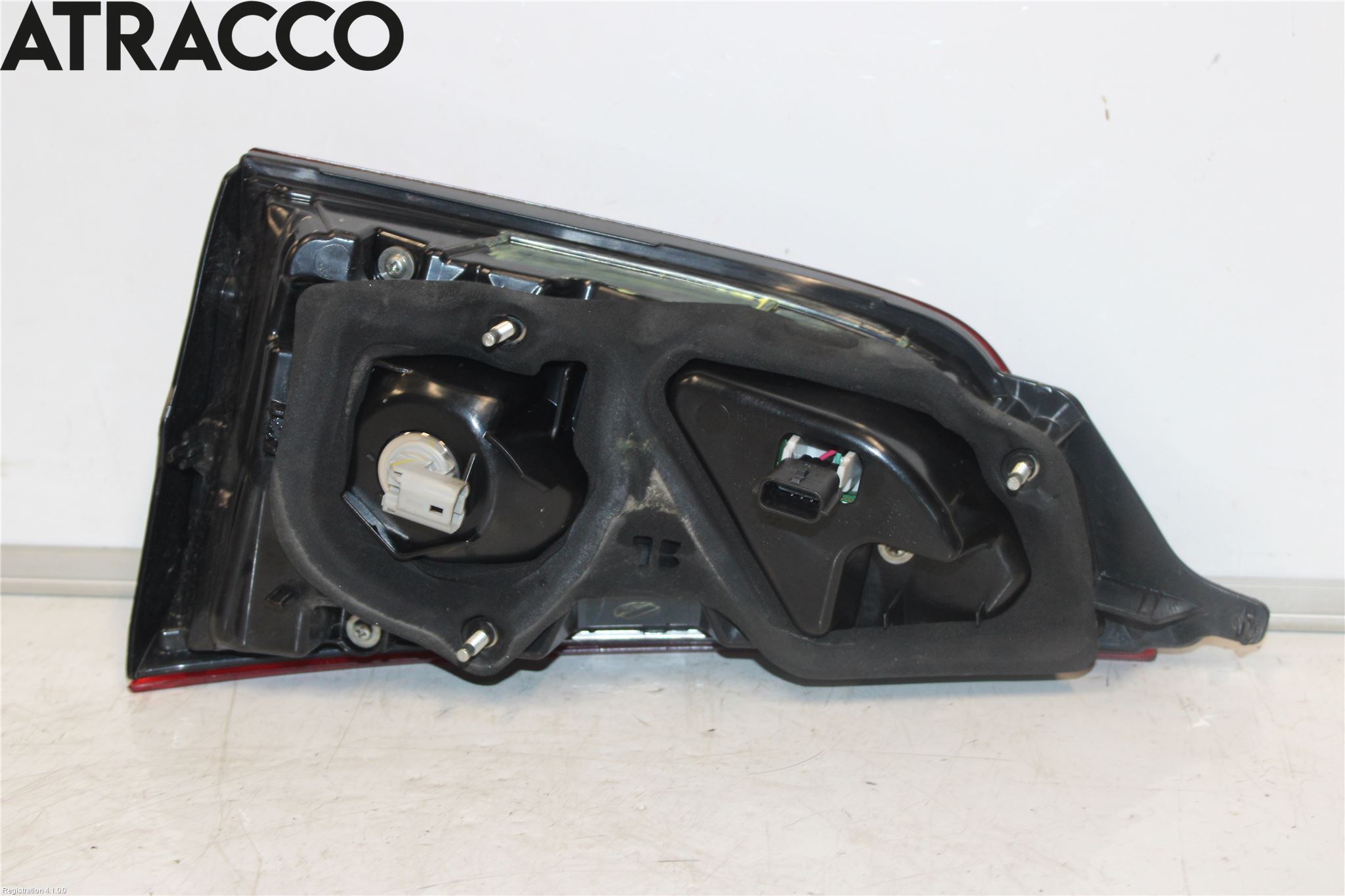 Nissan QASHQAI 17-21 Baklykt Venstre  På Luke(Indre