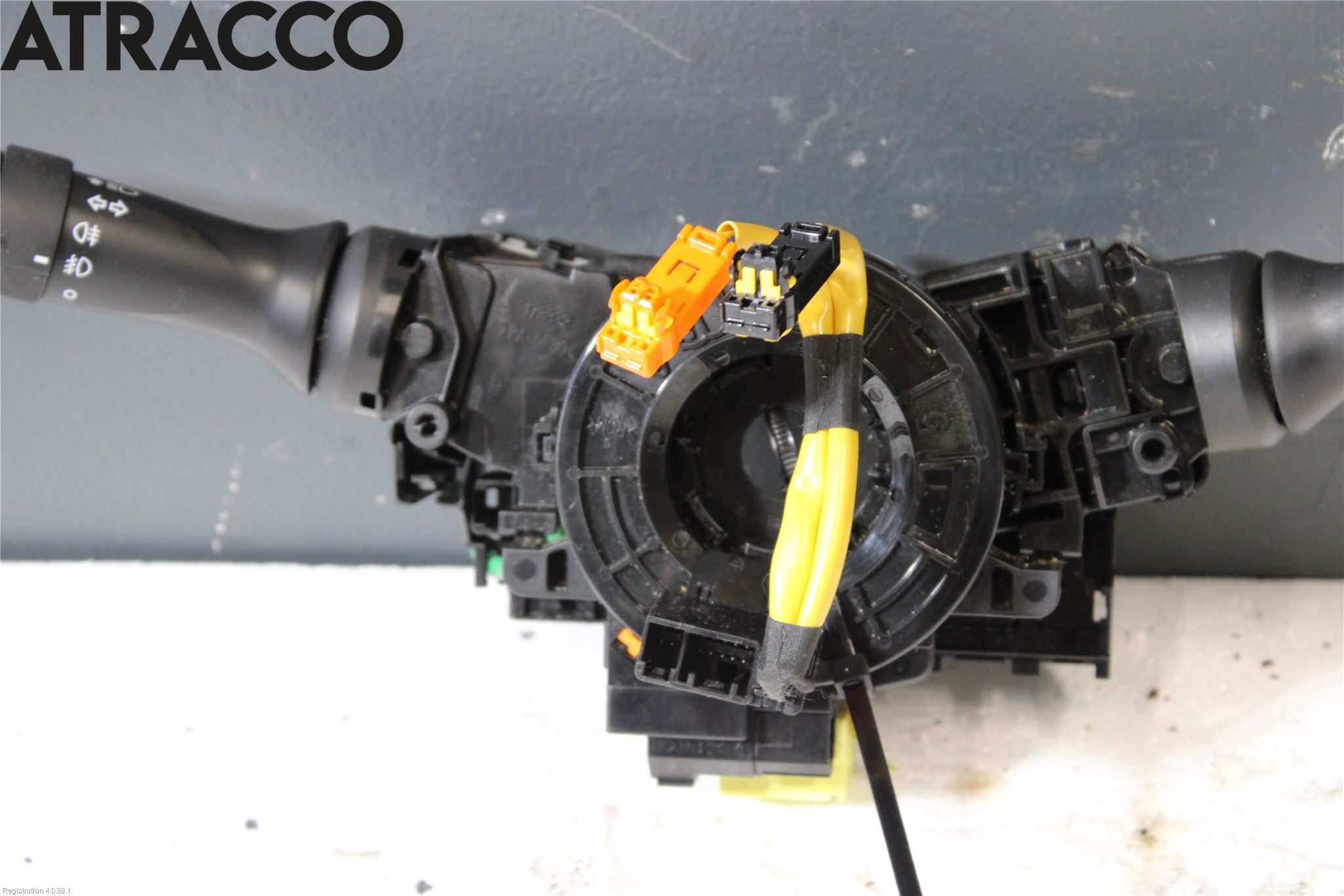 Toyota RAV 4 06-12 Bryter Ratt Kombi H Og V